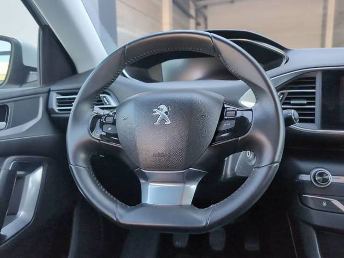 Peugeot 308 PureTech 110 S&S Active Pack 81 kW (110 CV)