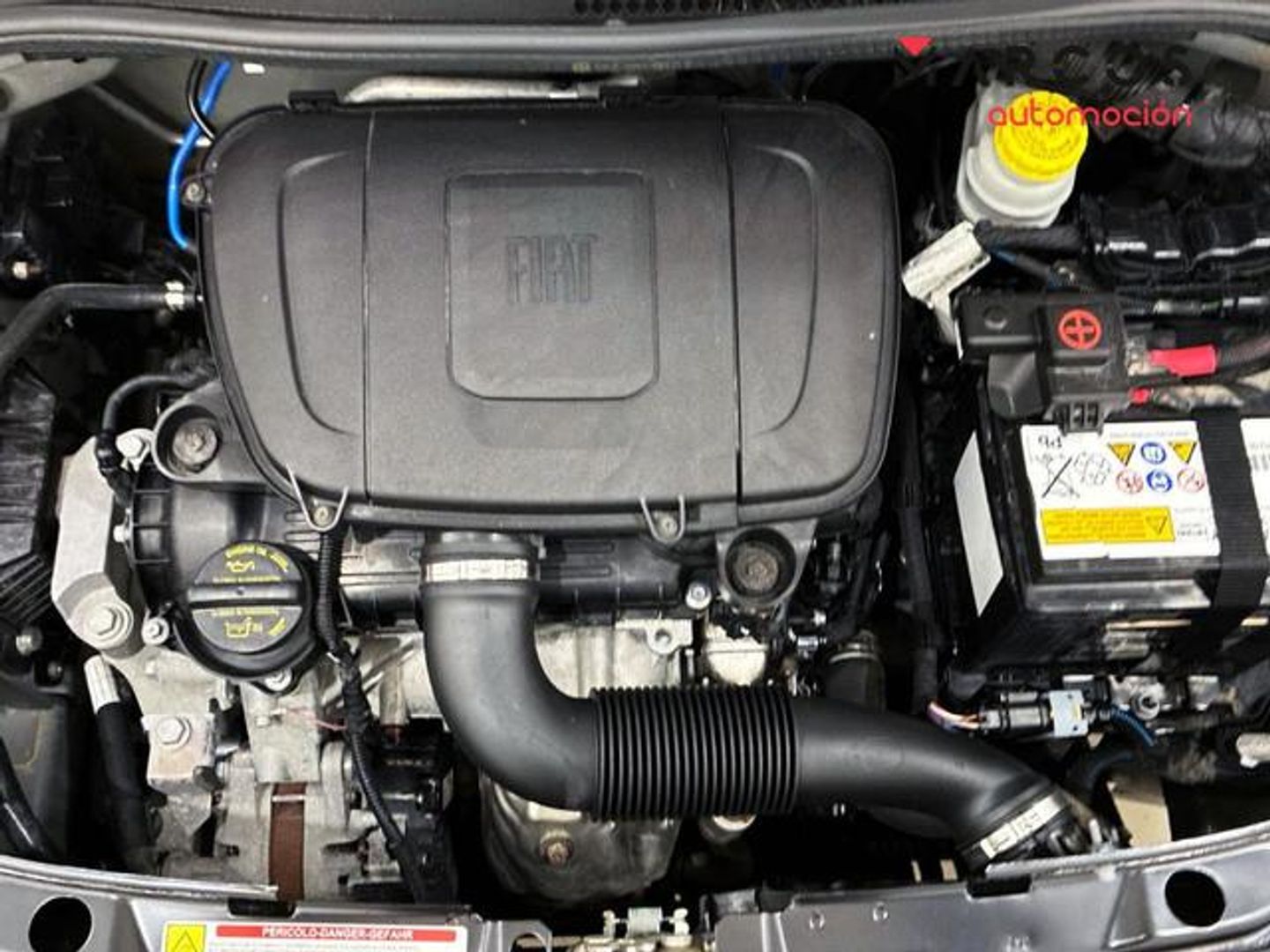 Fiat 500C 1.0 Hybrid Dolcevita 51 kW (70 CV)