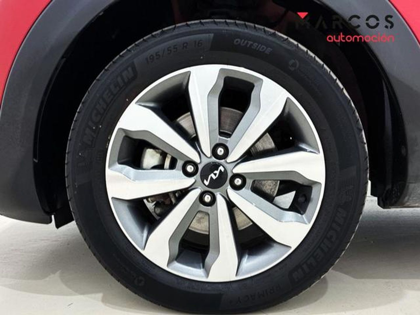 Kia Stonic 1.0 T-GDi MHEV iMT Concept 74 kW (100 CV)