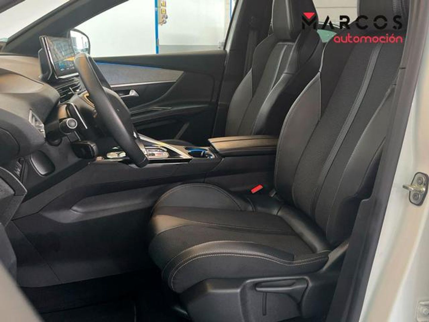 Peugeot 3008 BlueHDI 130 S&S Allure EAT8 96 kW (130 CV)