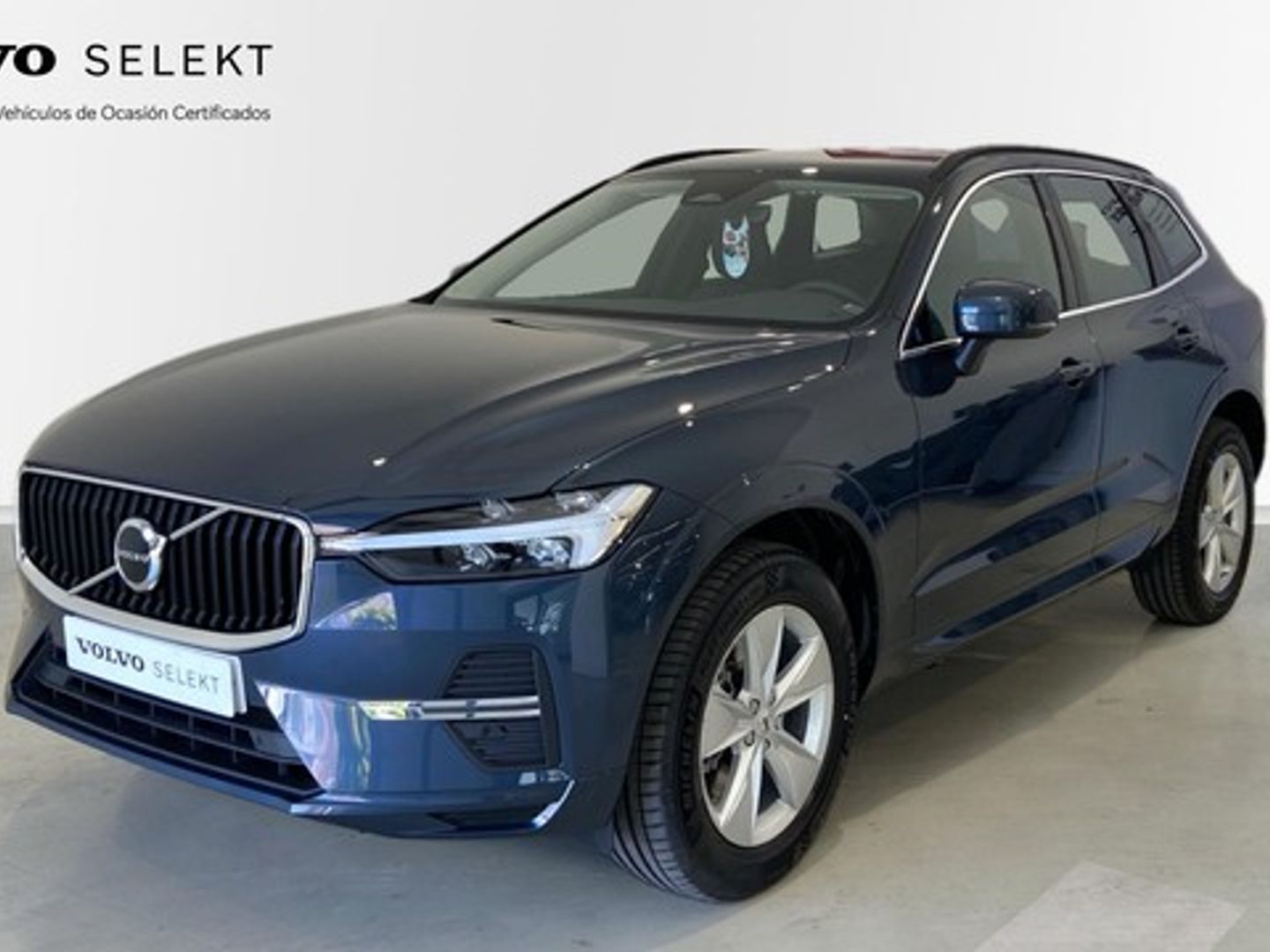 Volvo XC60 B4 D Core Auto 145 kW (197 CV) Azul All Terrain / Pick-up