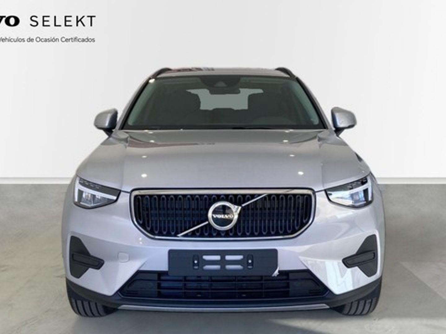 Volvo XC40 B3 G Essential Auto 120 kW (163 CV)