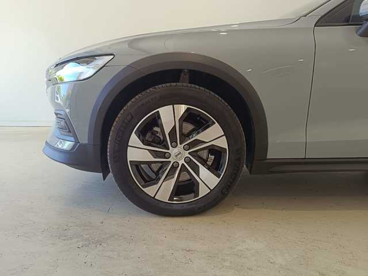 Volvo V60 Cross Country B4 D Cross Country Core AWD Auto 145 kW (197 CV)