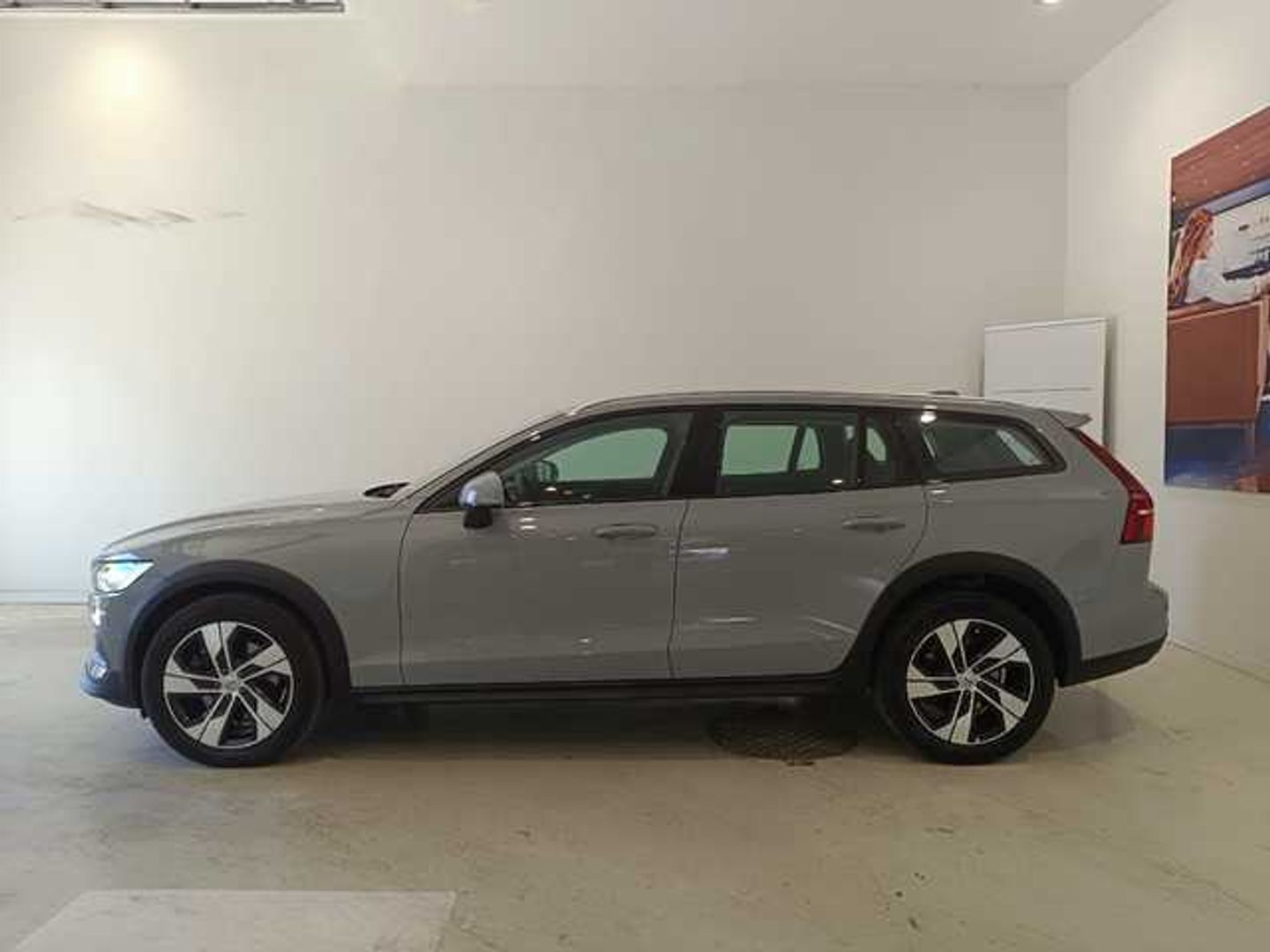 Volvo V60 Cross Country B4 D Cross Country Core AWD Auto 145 kW (197 CV)