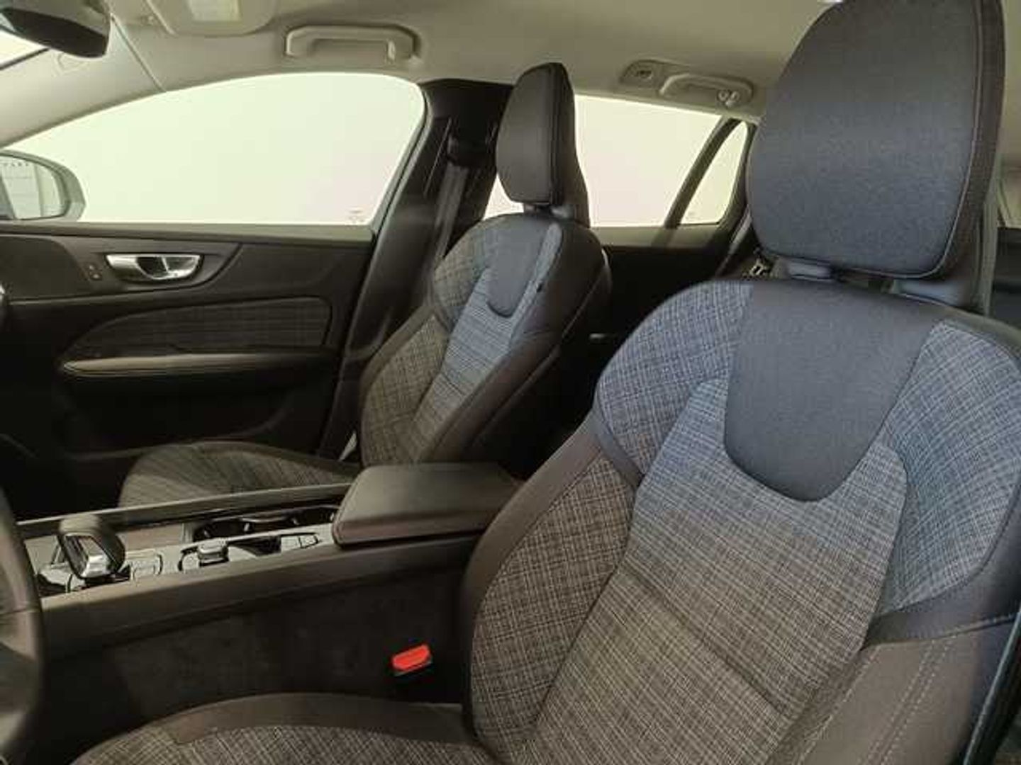 Volvo V60 Cross Country B4 D Cross Country Core AWD Auto 145 kW (197 CV)