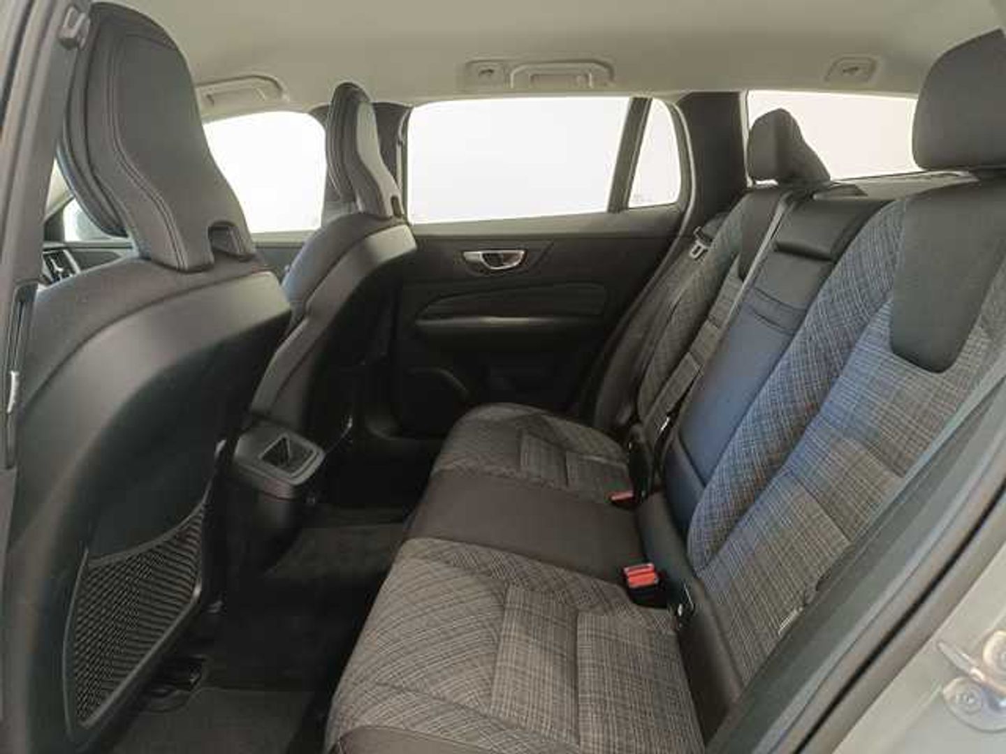 Volvo V60 Cross Country B4 D Cross Country Core AWD Auto 145 kW (197 CV)