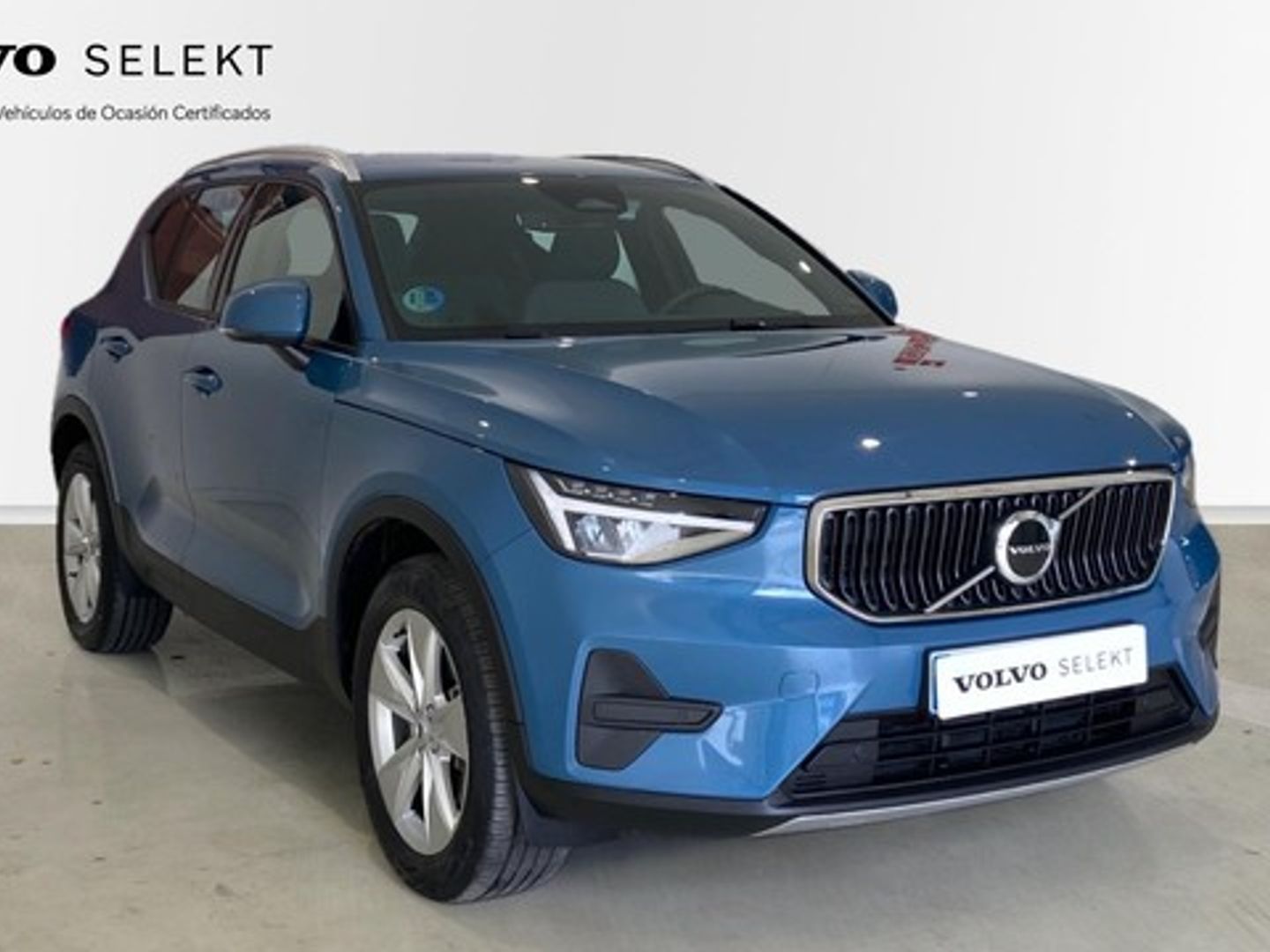 Volvo XC40 B3 G Core Auto 120 kW (163 CV)