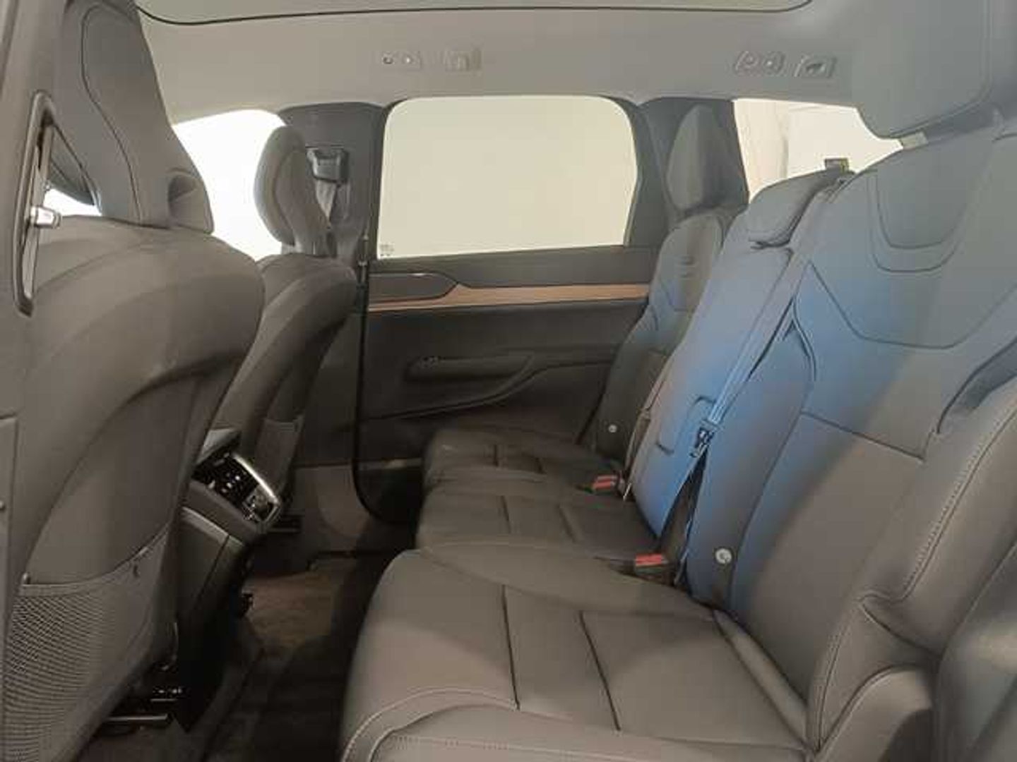 Volvo EX90 Twin BEV Ultra eAWD 300 kW (408 CV)