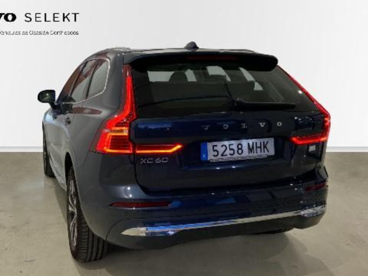Volvo XC60 T6 Recharge Core AWD Auto 257 kW (350 CV)
