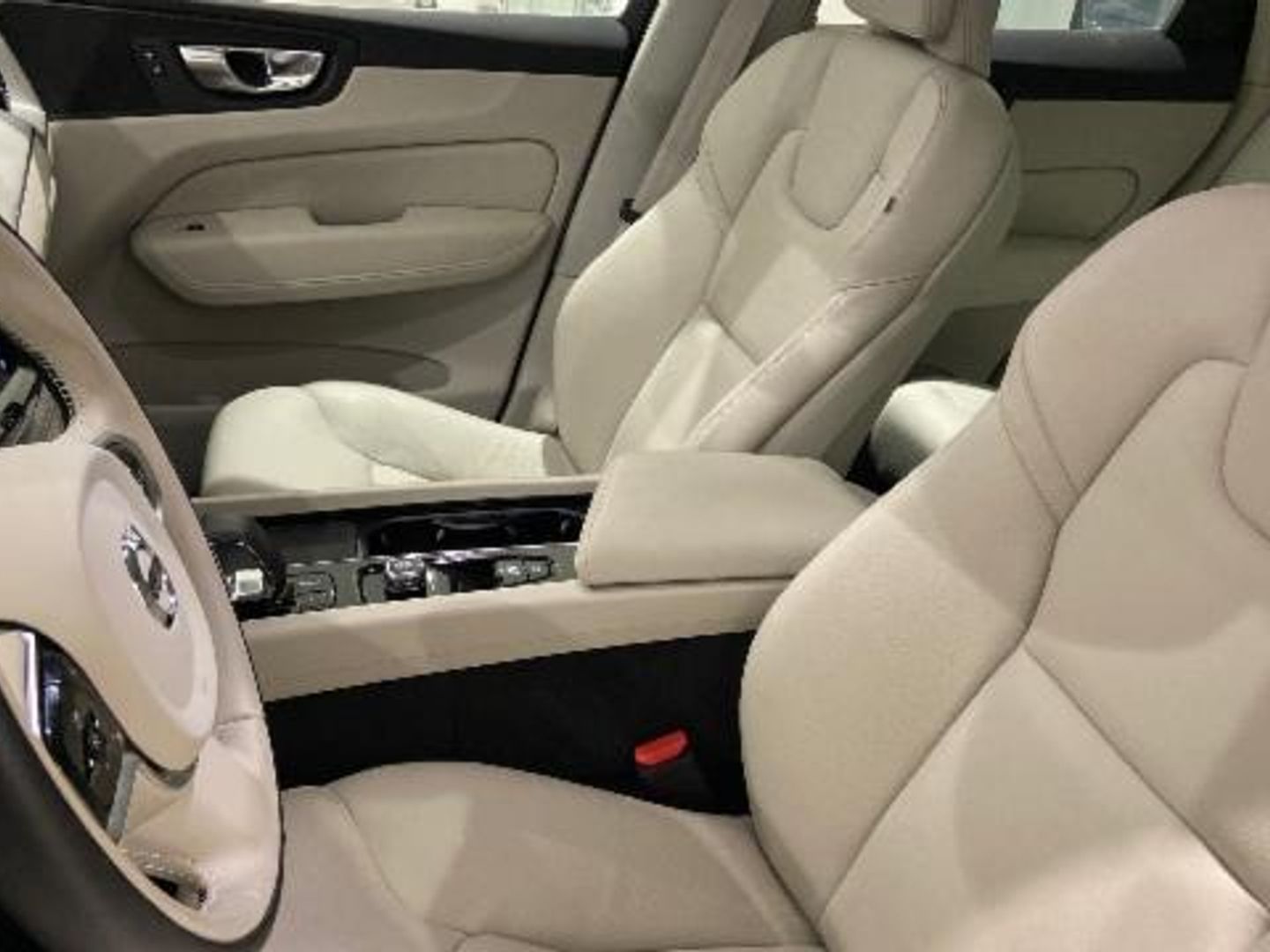 Volvo XC60 T6 Recharge Core AWD Auto 257 kW (350 CV)