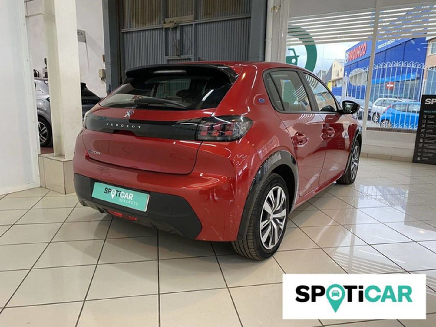 Peugeot e-208 Eléctrico Active 100 kW (136 CV) Rojo Compact