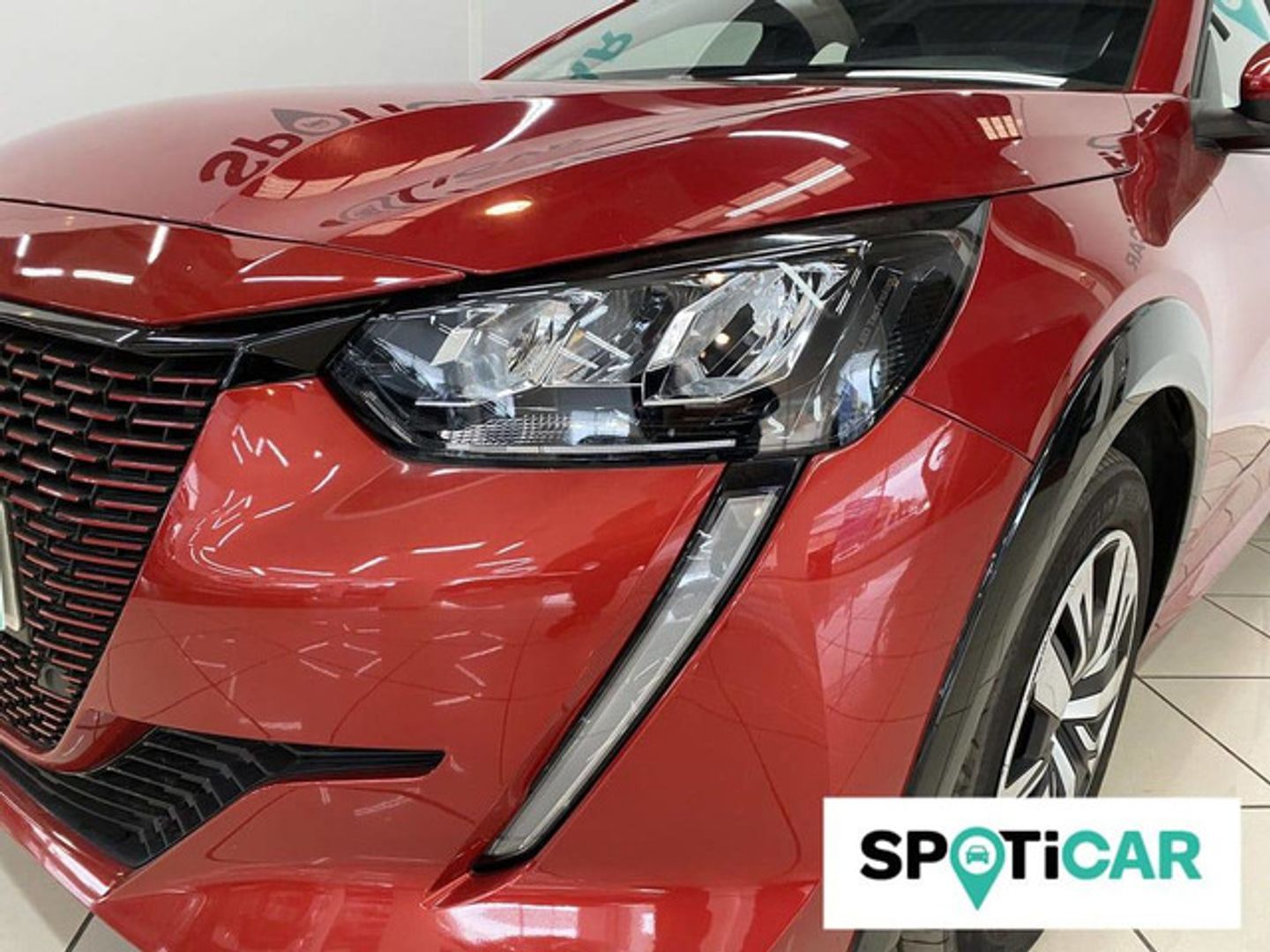 Peugeot e-208 Eléctrico Active 100 kW (136 CV) Rojo Compact