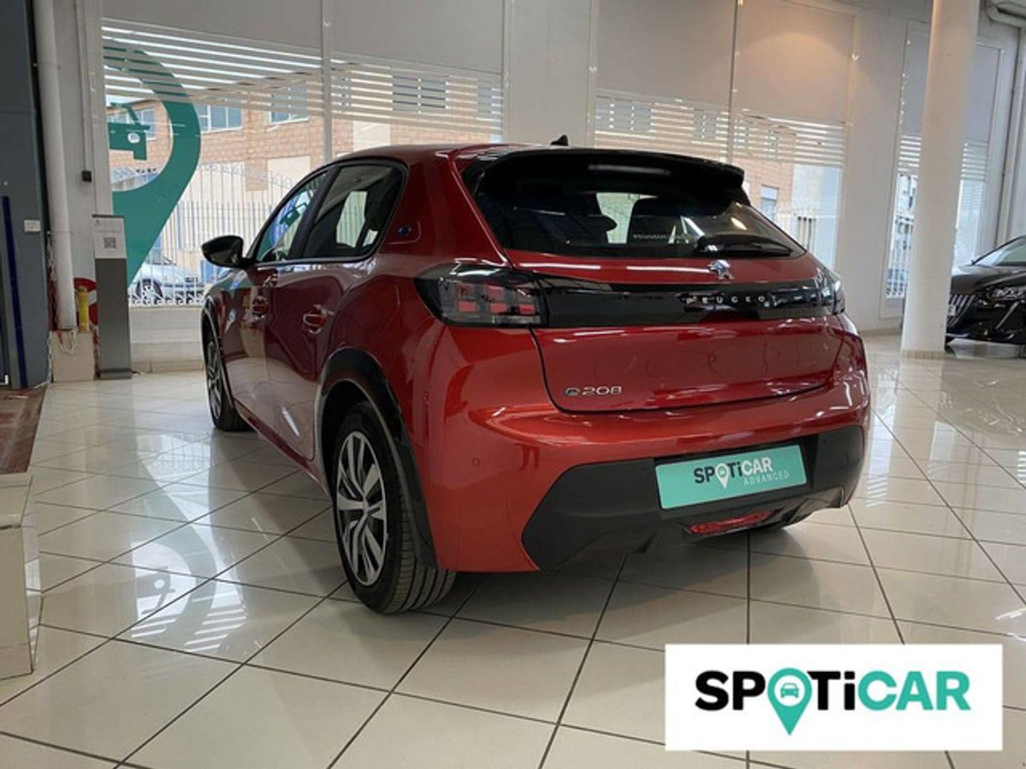 Peugeot e-208 Eléctrico Active 100 kW (136 CV) Rojo Compact