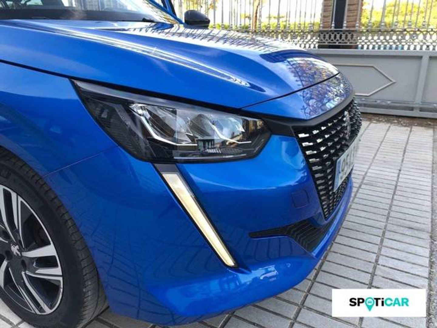 Peugeot 208 PureTech 100 Allure 75 kW (100 CV) Azul Compact