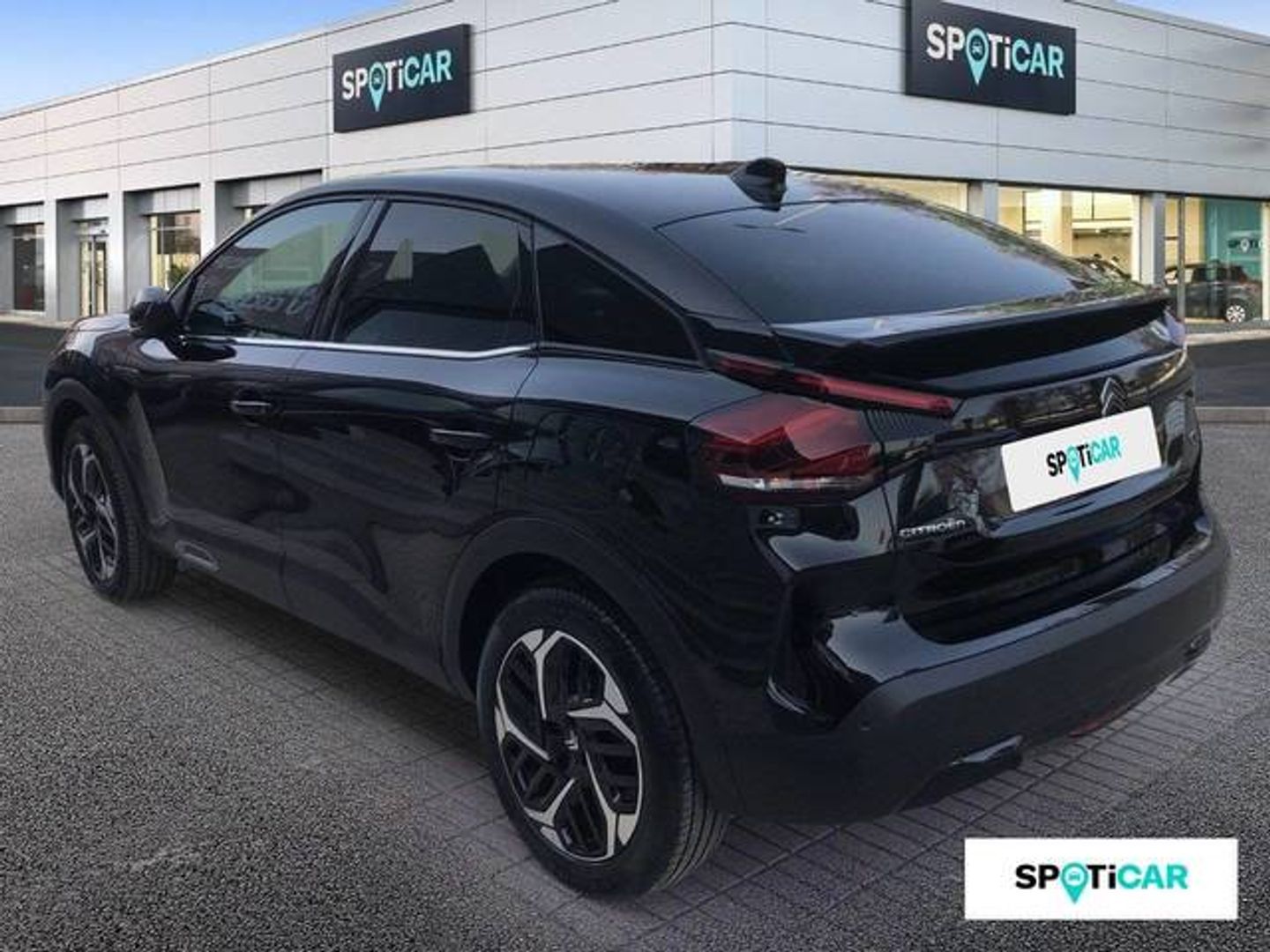 Citroen C4 BlueHDi 130 S&S Shine EAT8 96 kW (130 CV) Negro SUV