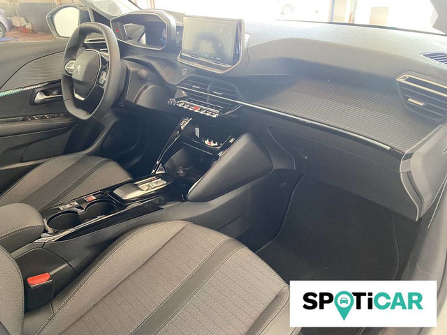 Peugeot e-208 Eléctrico Allure Pack 100 kW (136 CV) Blanco Compact