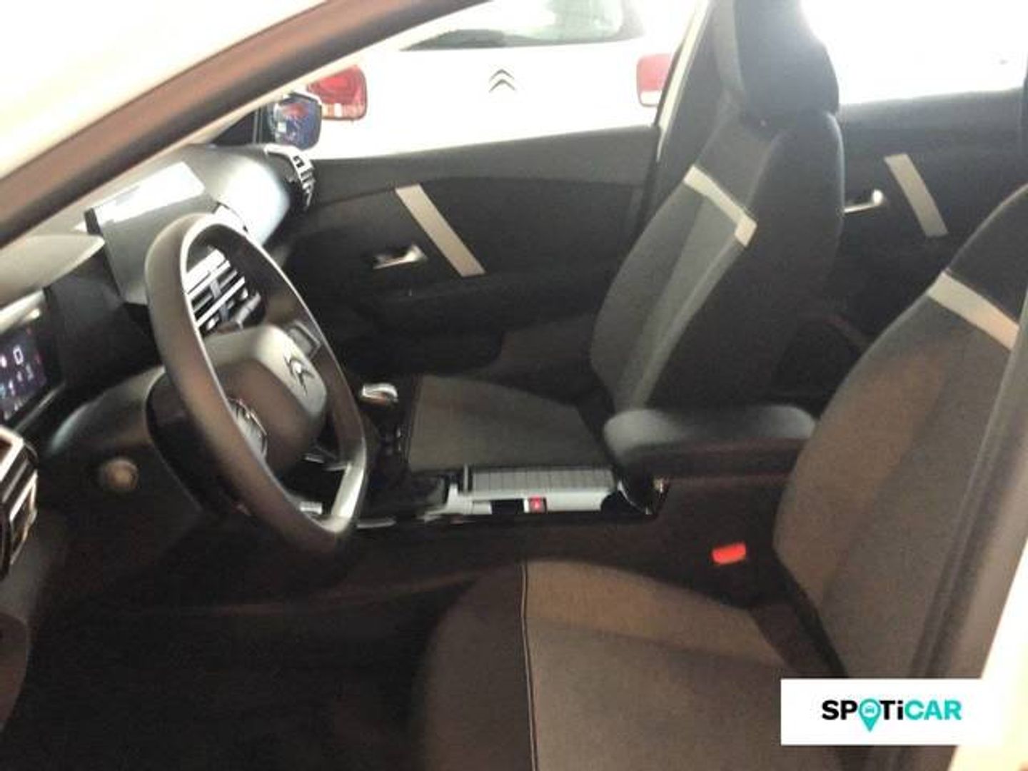 Citroen C4 X PureTech 100 S&S Feel 75 kW (102 CV) Blanco Sedan