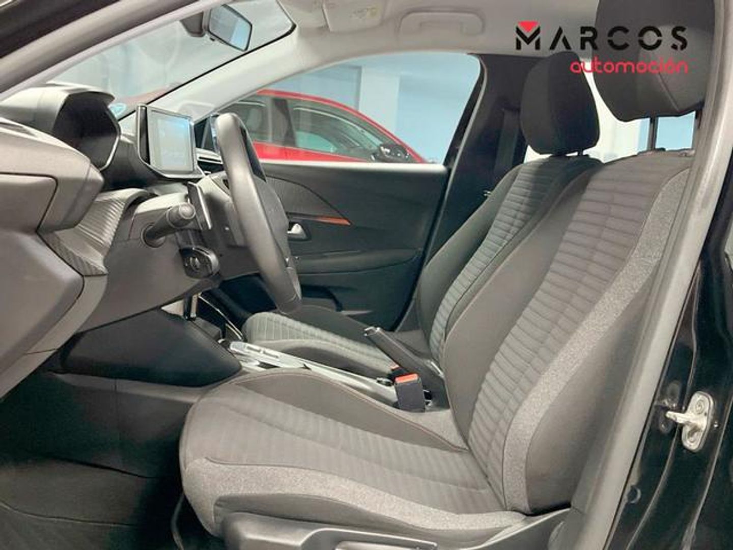 Peugeot 208 PureTech 100 Active Pack EAT8 75 kW (100 CV)