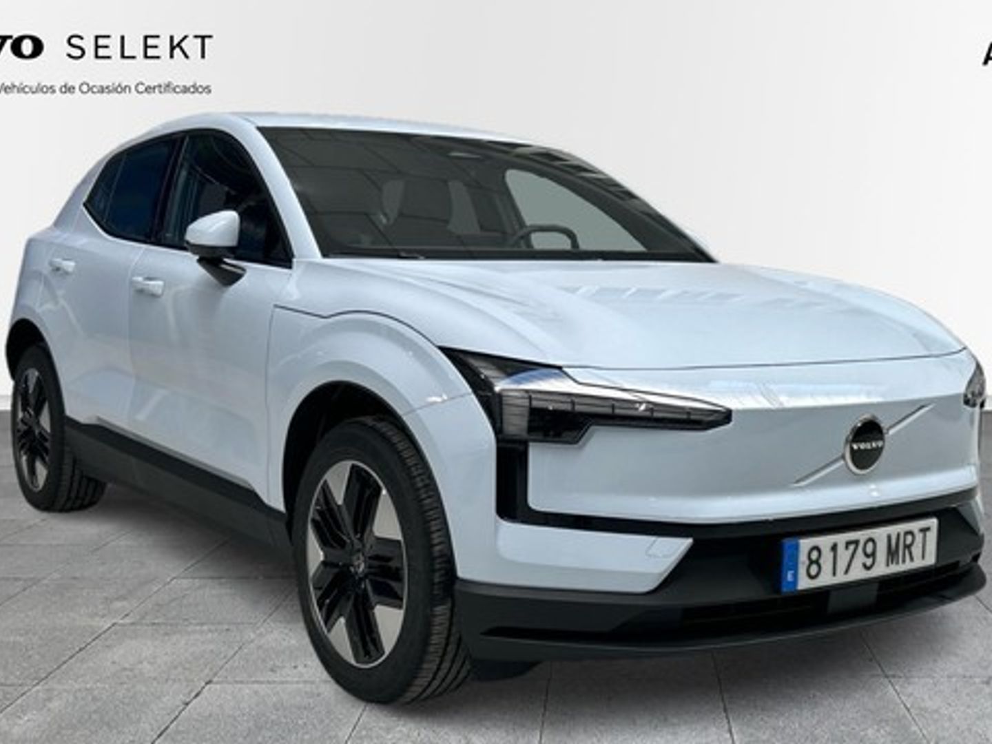 Volvo EX30 Single Motor Extended Range Core Auto 200 kW (272 CV)
