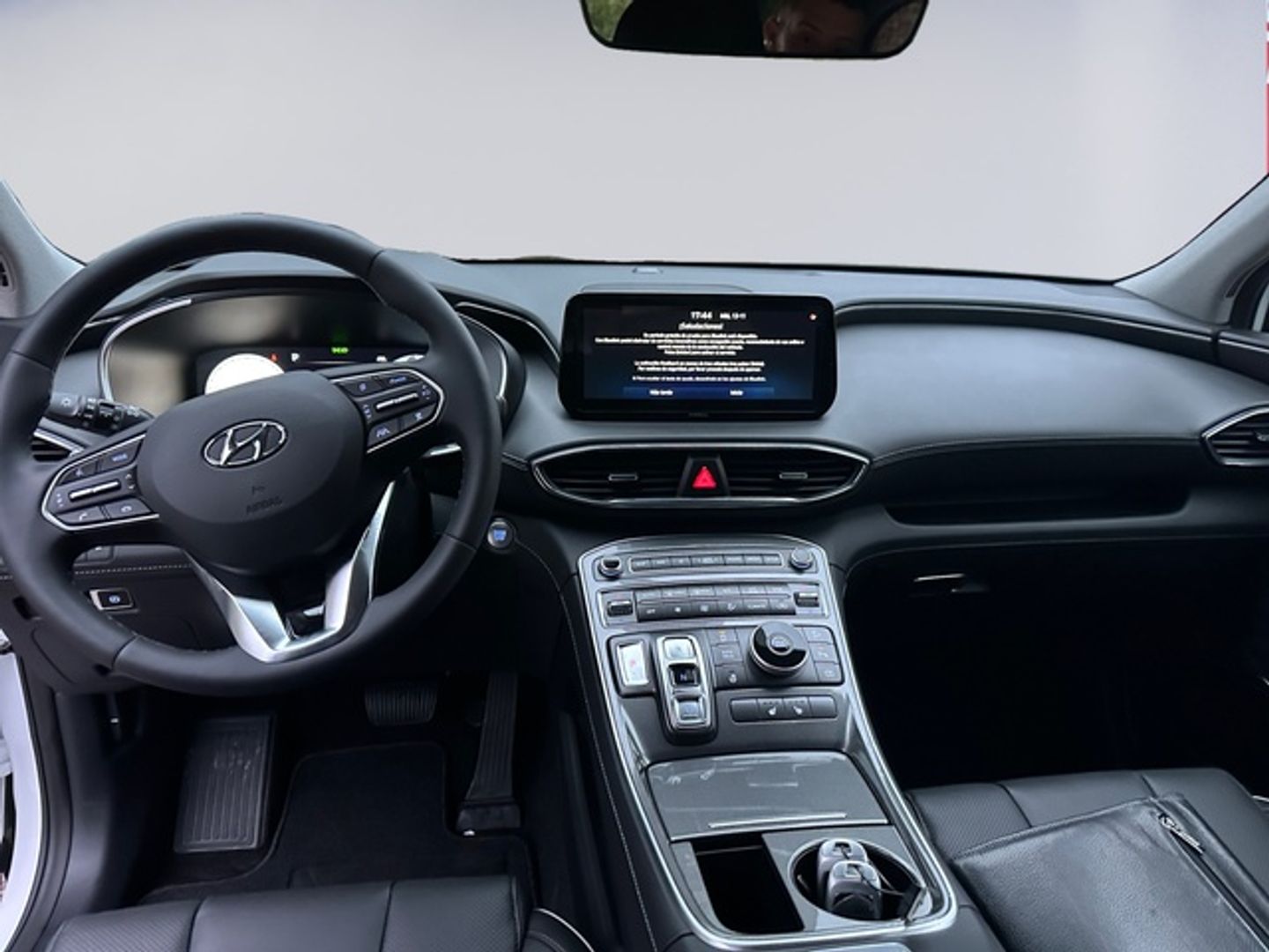 Hyundai Santa Fe 2.2 CRDI Tecno 4x2 DCT 142 kW (194 CV)