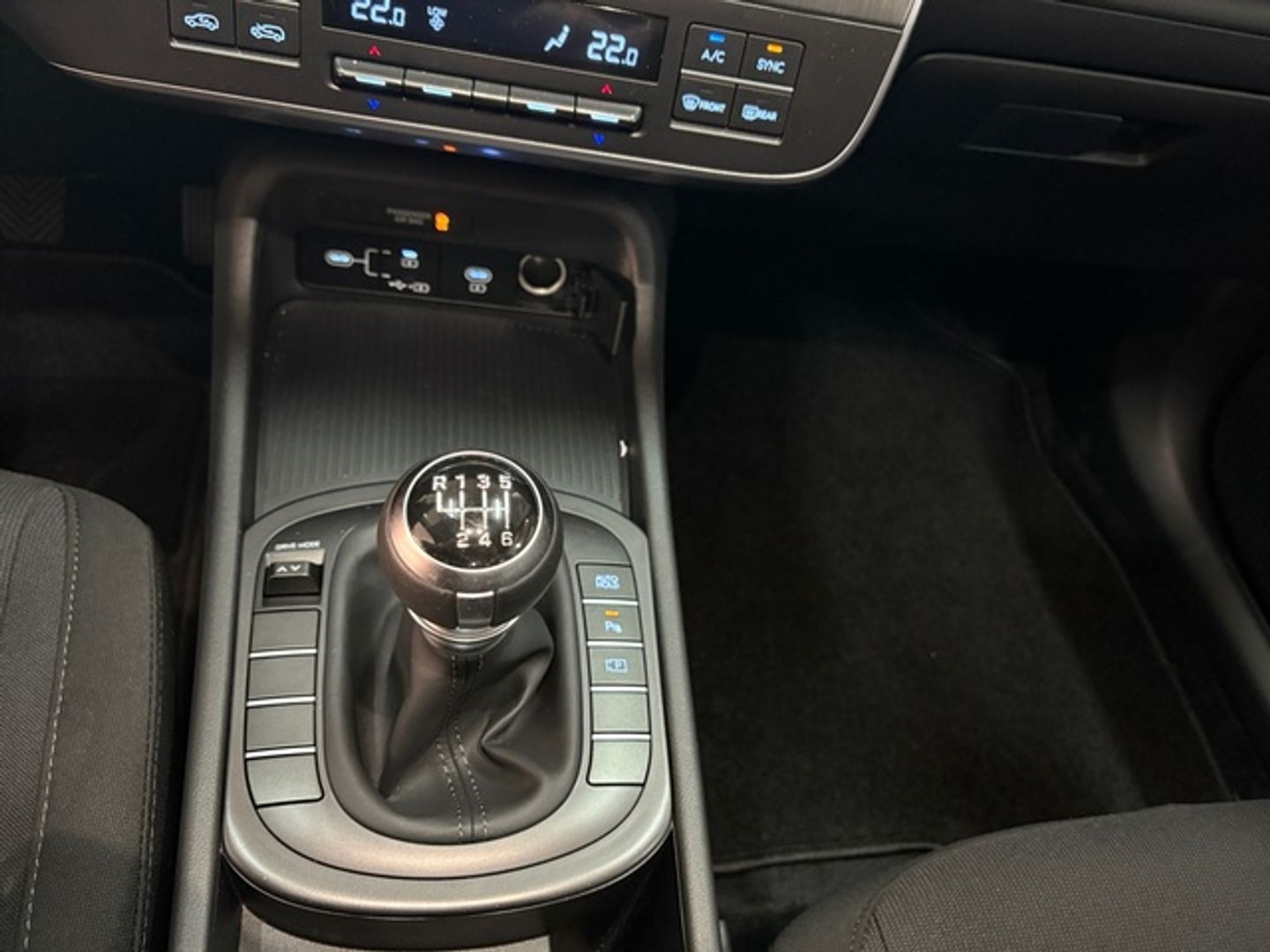 Hyundai Kona 1.0 TGDi 48V Maxx 4x2 74 kW (100 CV)