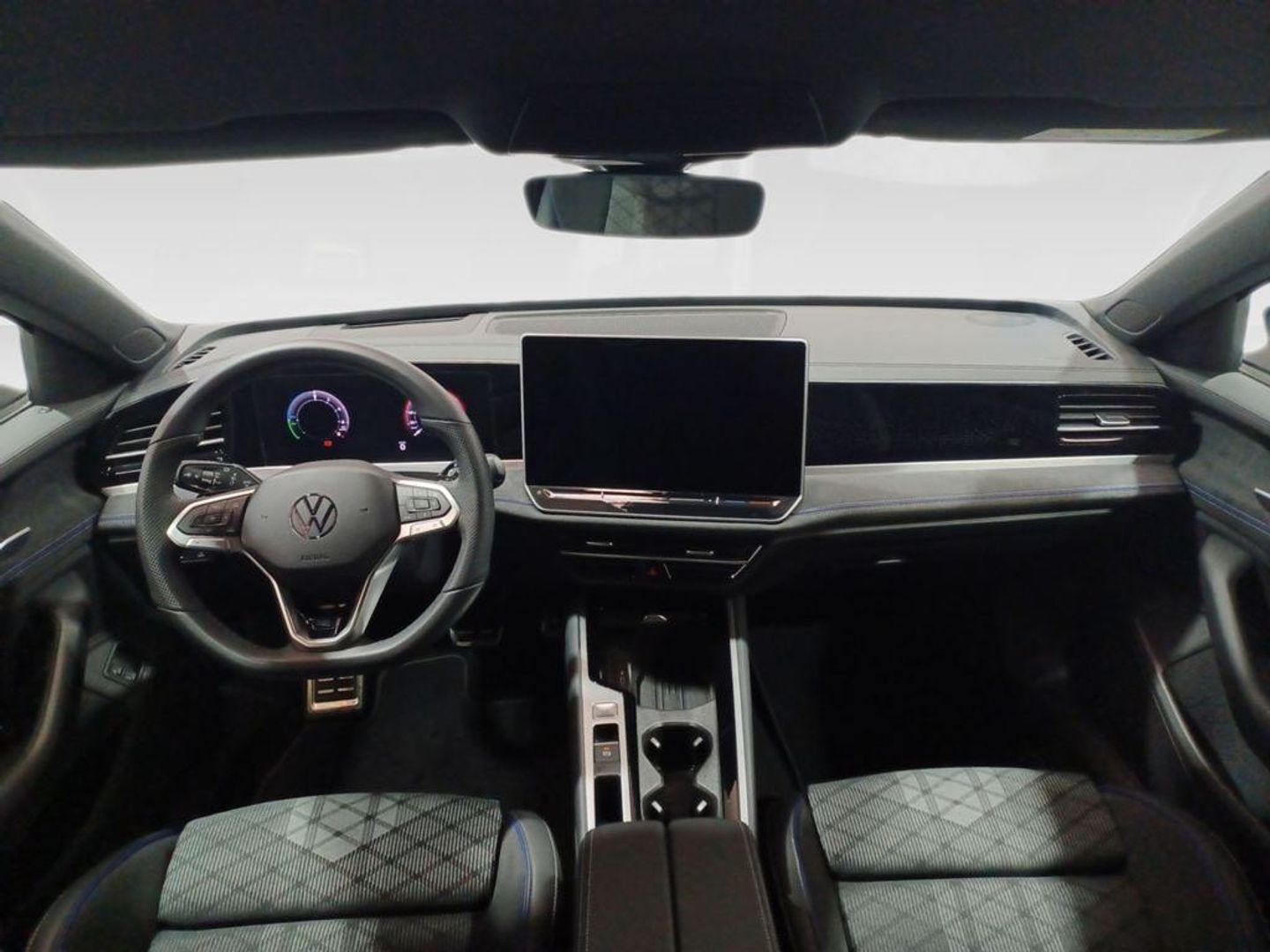 Volkswagen Passat Variant R-Line eHybrid PHEV 200 kW (272 CV) DSG