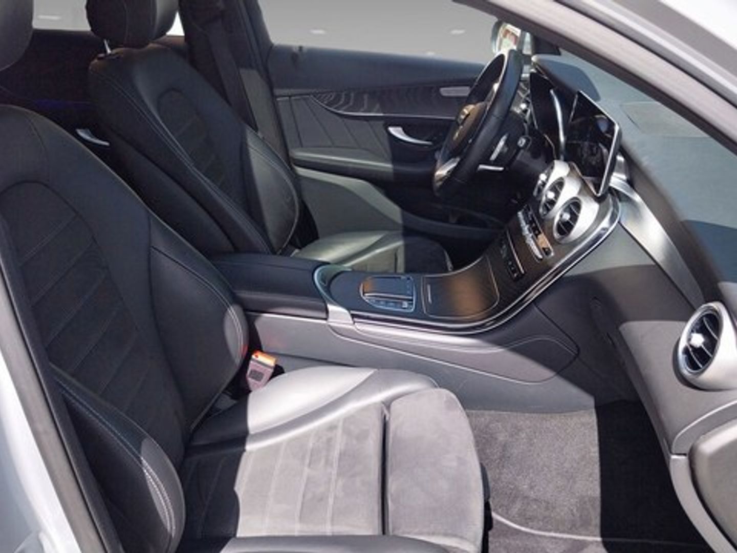 Mercedes-Benz GLC Coupé 300 e 4Matic 235 kW (320 CV) Gris Plata SUV