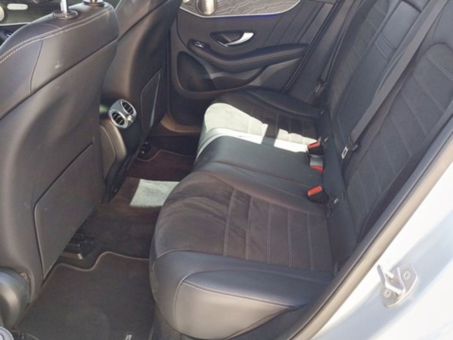 Mercedes-Benz GLC Coupé 300 e 4Matic 235 kW (320 CV) Gris Plata SUV