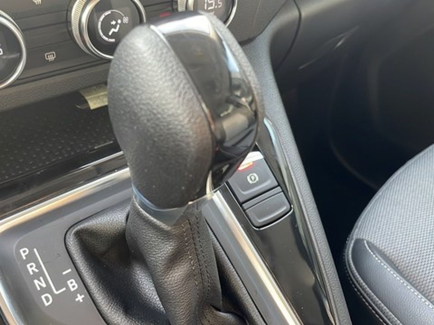 Renault Kangoo Combi E-TECH 22kW Techno L1 90 kW (122 CV) Azul Combi