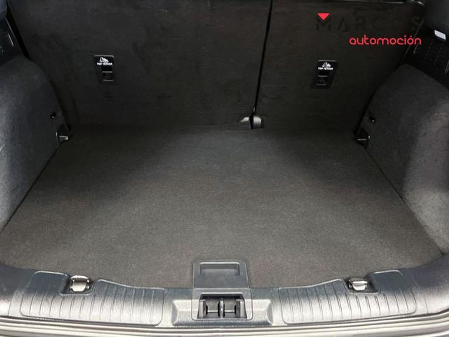 Ford Kuga 2.5 Duratec PHEV ST-Line X Auto 165 kW (225 CV)