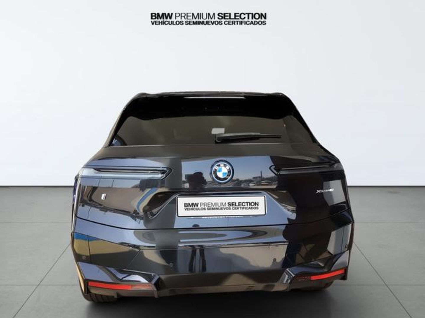 BMW iX xDrive40 240 kW (326 CV)