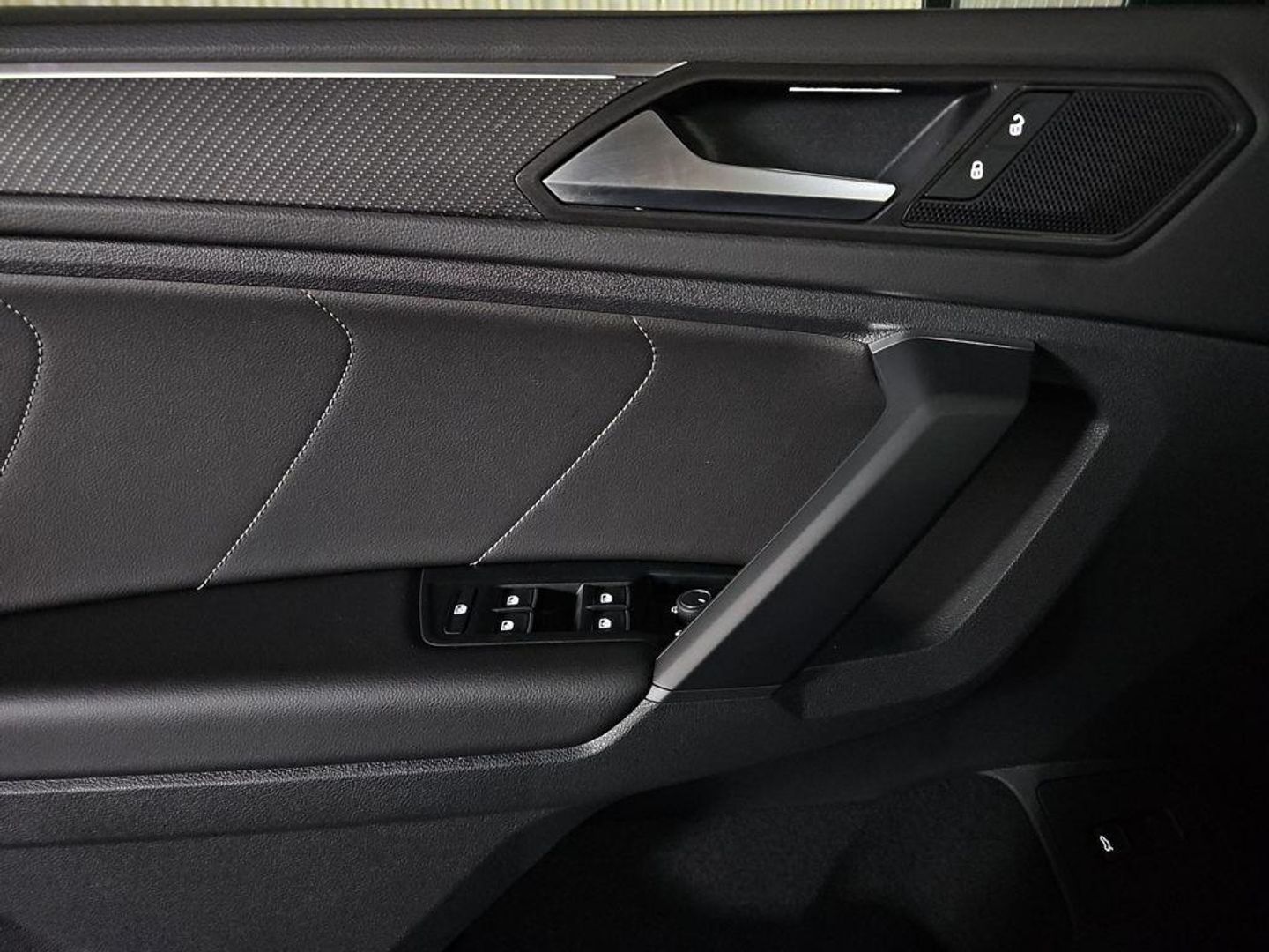 Volkswagen Tiguan R-Line 2.0 TDI 147 kW (200 CV) DSG