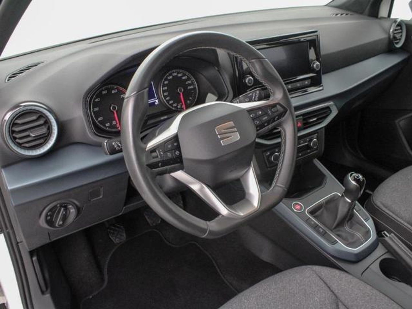 SEAT Arona 1.0 TSI S&S Xperience 81 kW (110 CV)