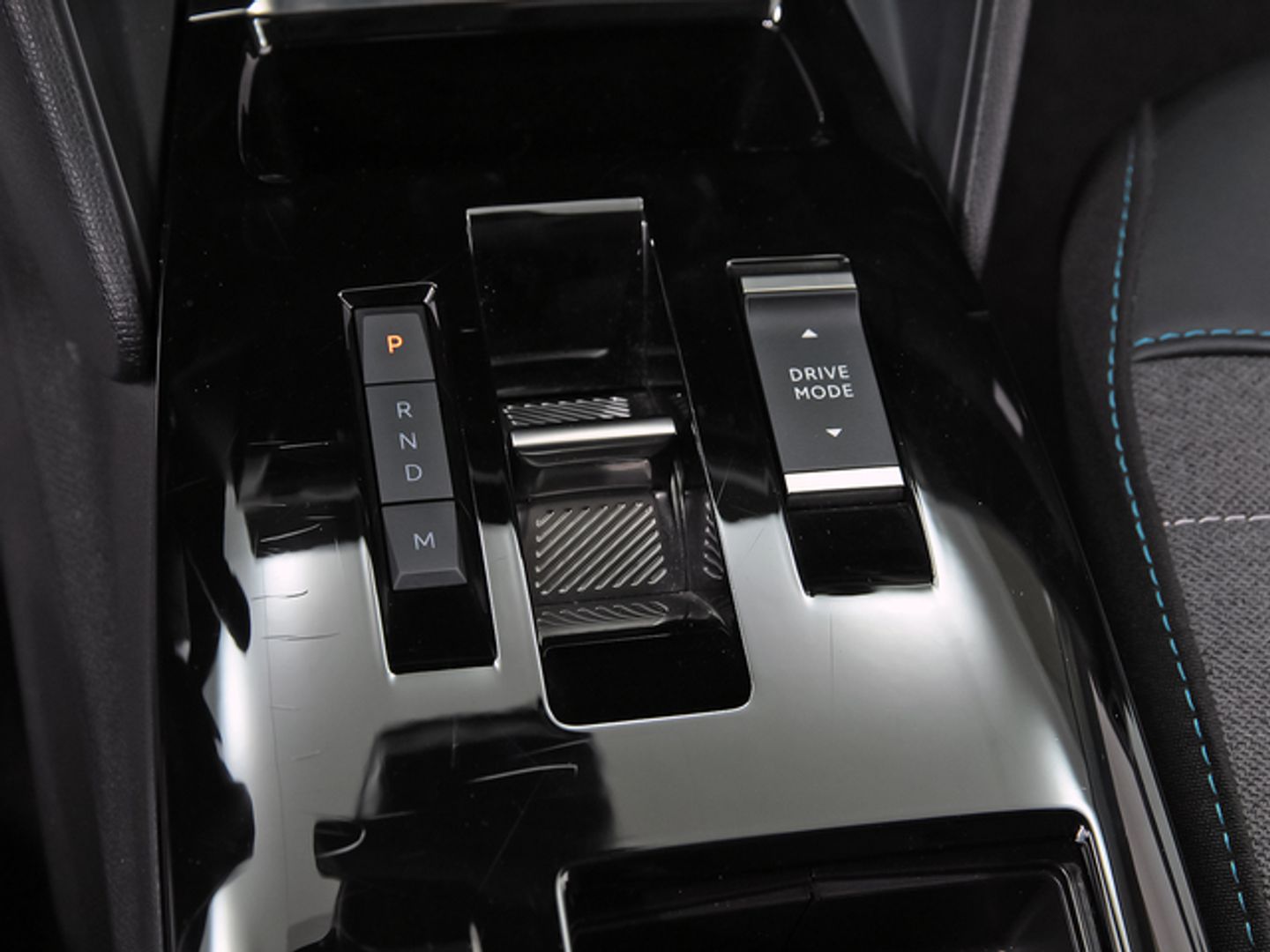 Citroen C4 X PureTech 130 S&S Plus EAT8 96 kW (131 CV)