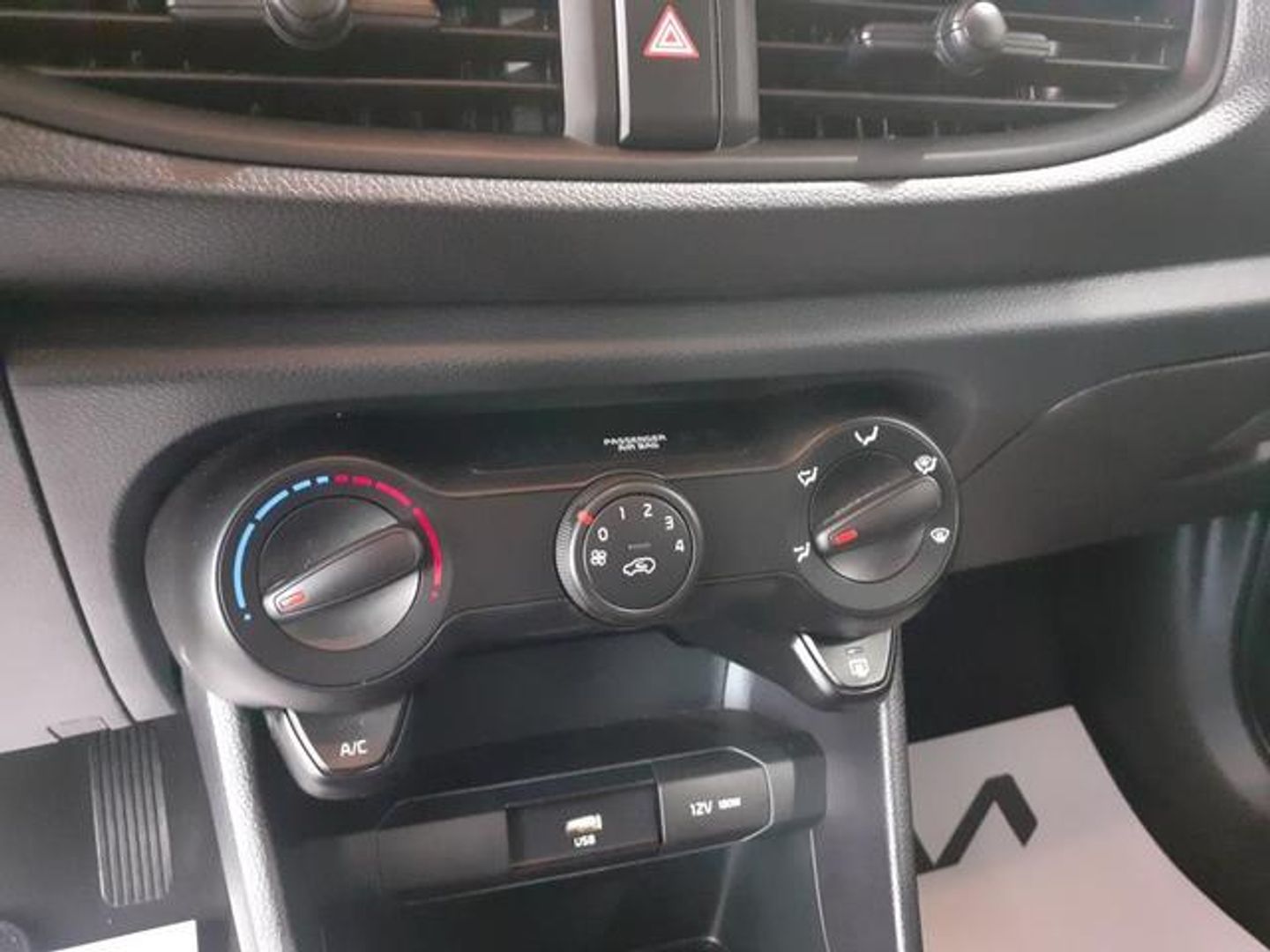 Kia Picanto 1.0 CVVT Concept 49 kW (67 CV)