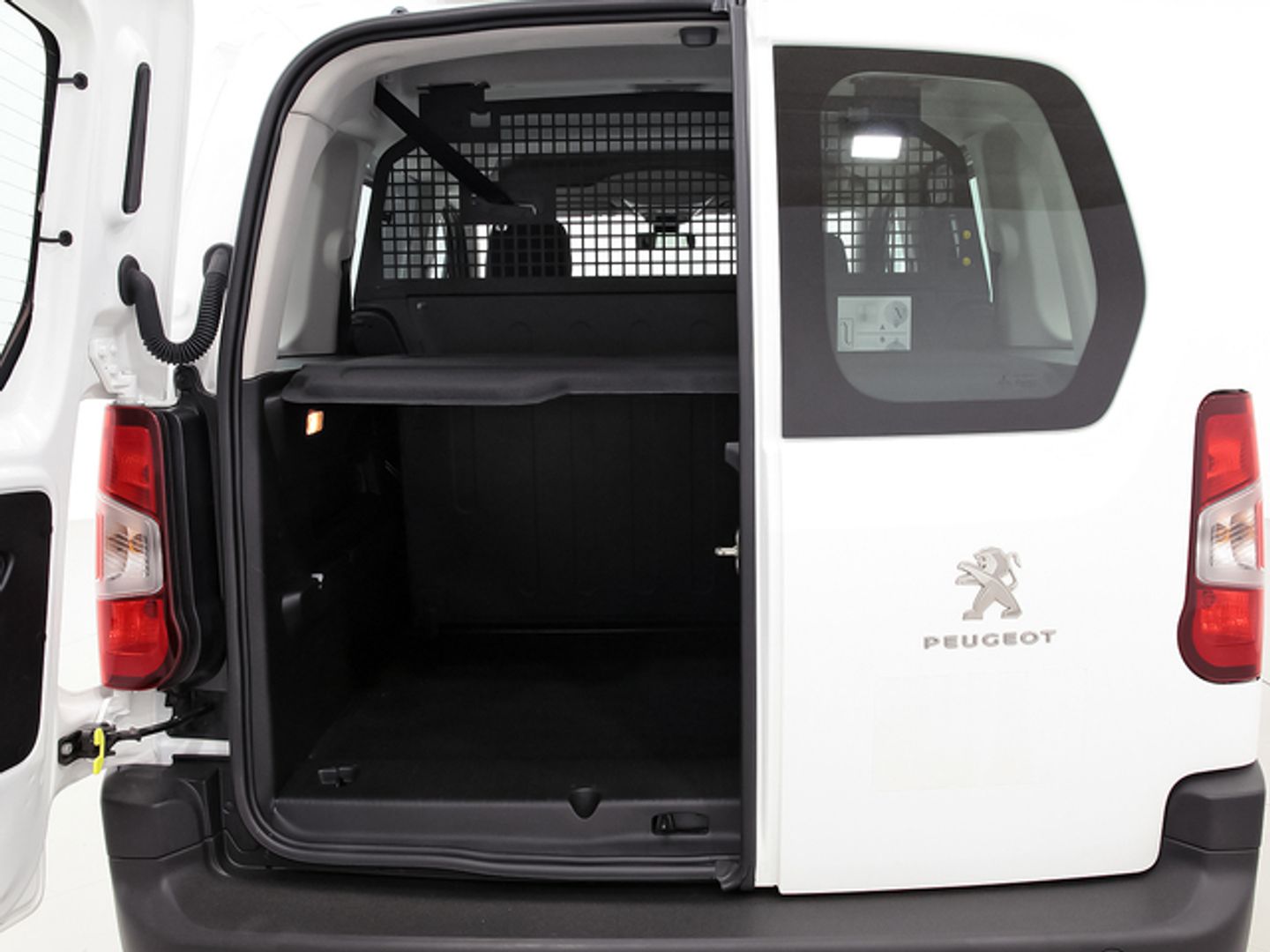 Peugeot Rifter BlueHDi 100 Active Standard 73 kW (100 CV)