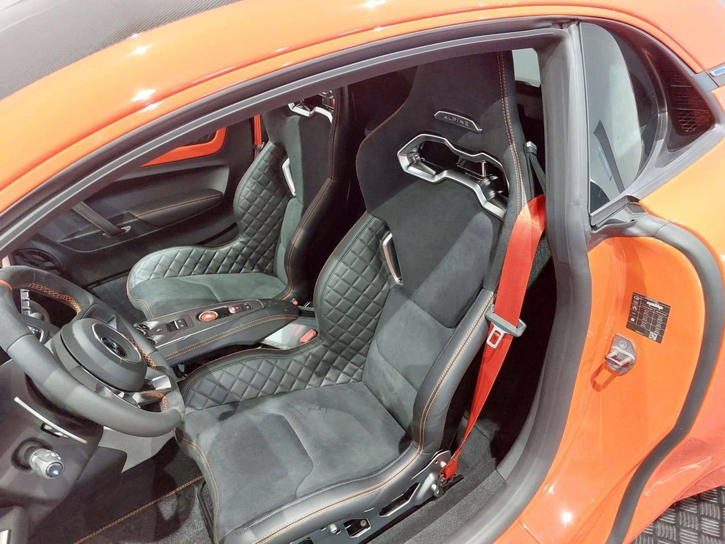 ALPINE A110 A110 R 221 kW (300 CV)