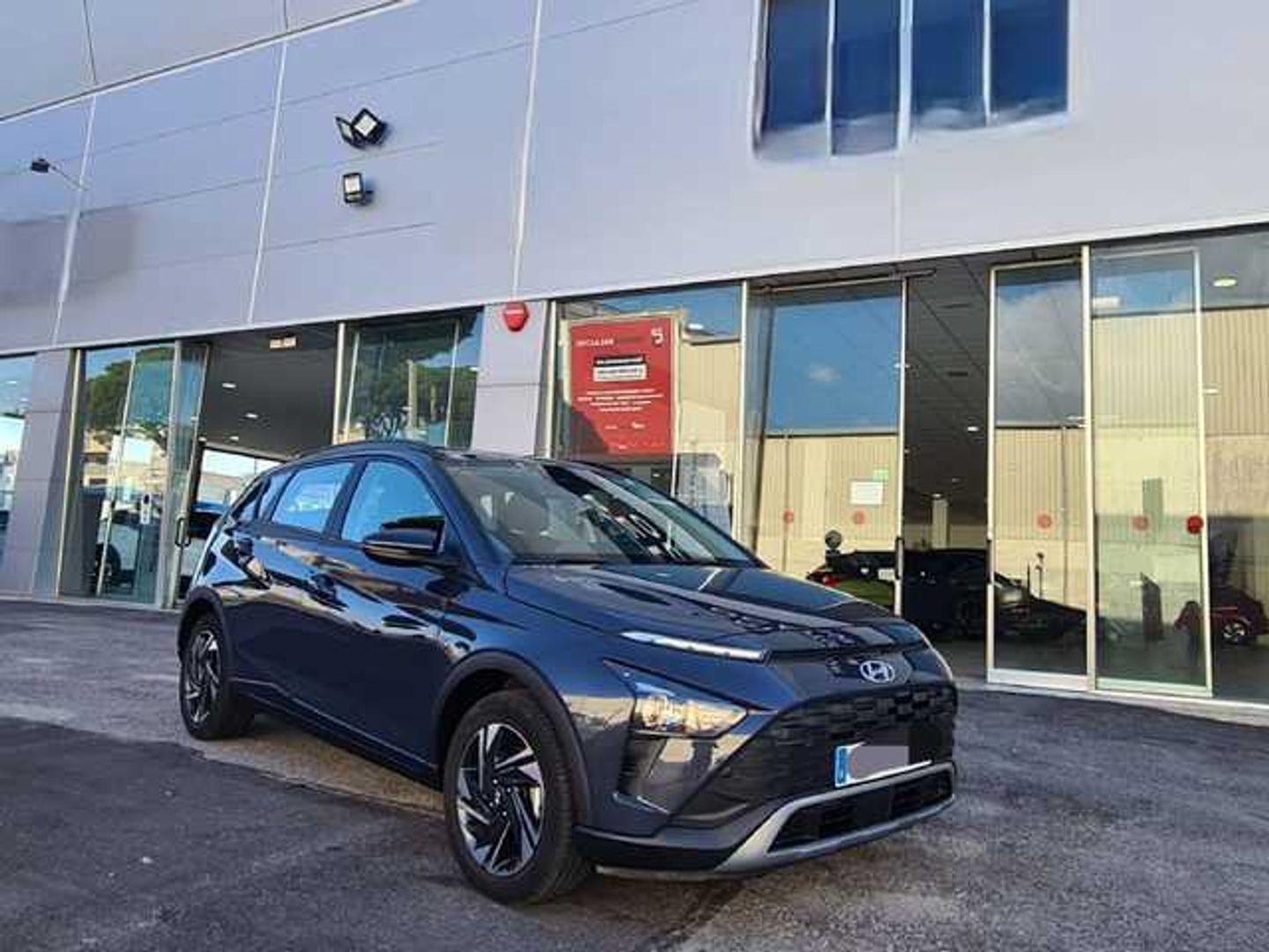 Hyundai Bayon 1.2 MPI Maxx 62 kW (84 CV) Gris All Terrain / Pick-up