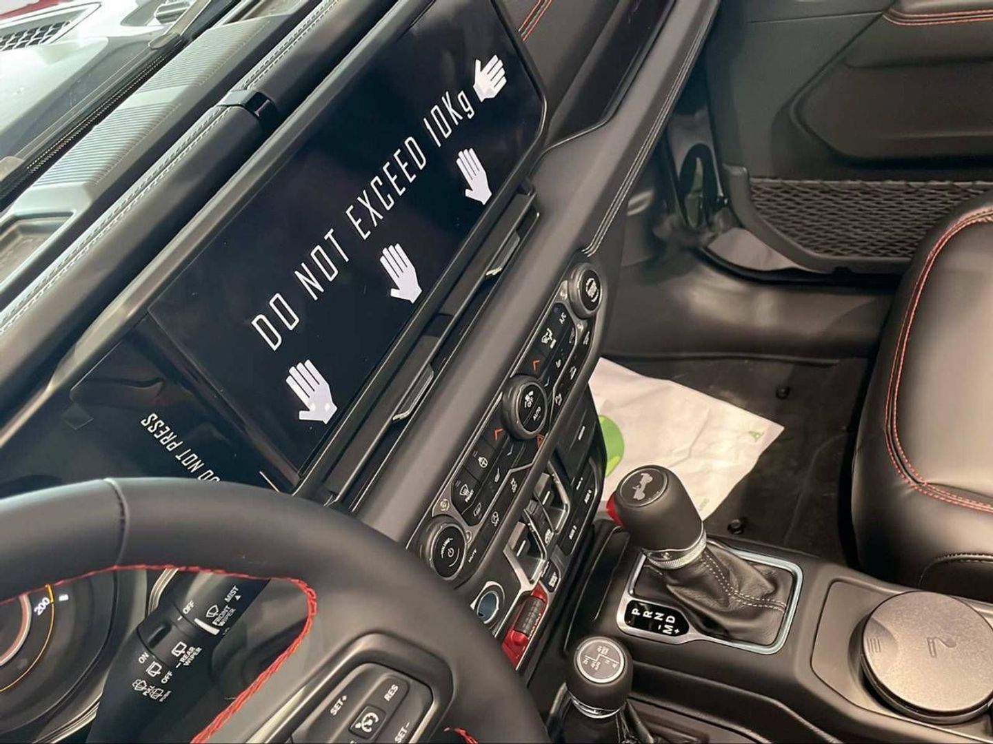 Jeep Wrangler 2.0T GME Rubicon 8ATX 199 kW (270 CV)