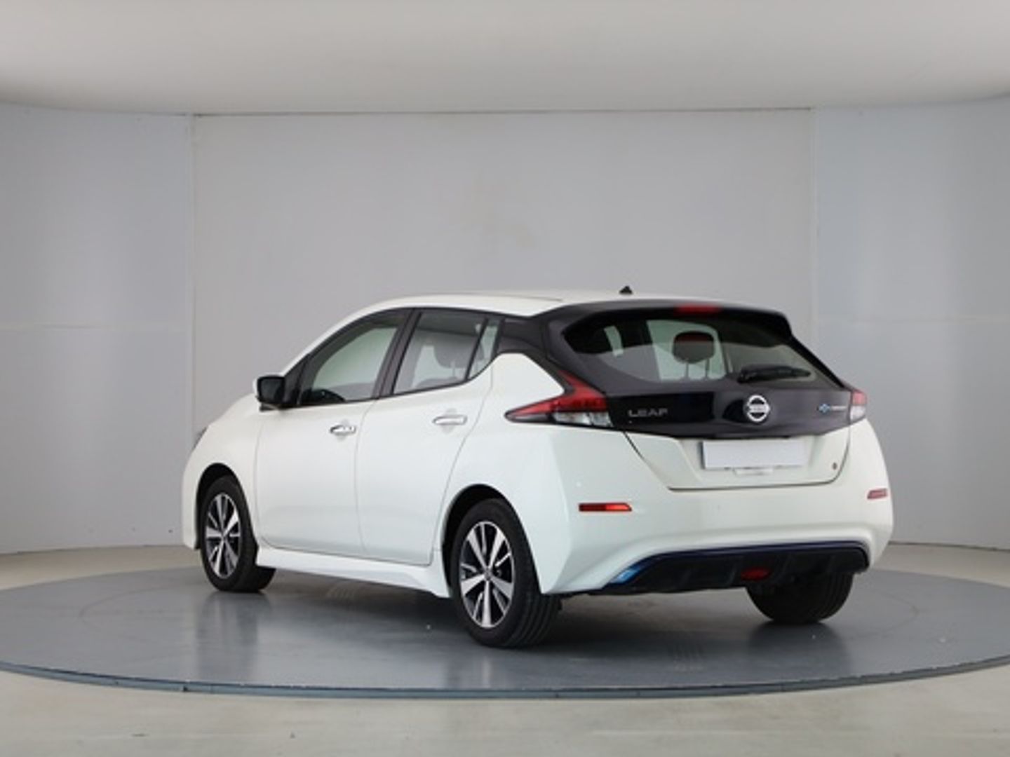 Nissan Leaf 40kWh Acenta 110 kW (150 CV)