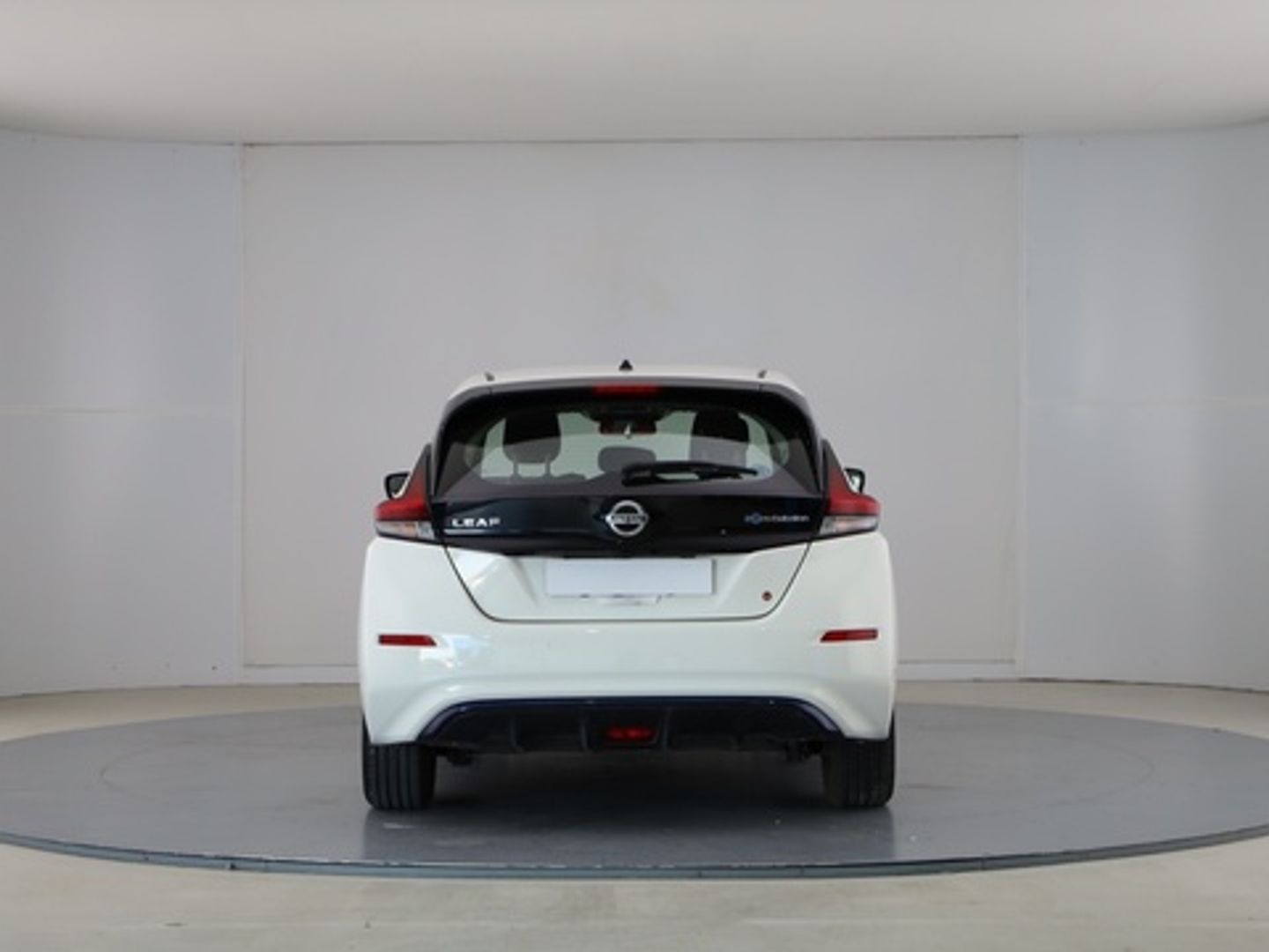 Nissan Leaf 40kWh Acenta 110 kW (150 CV)