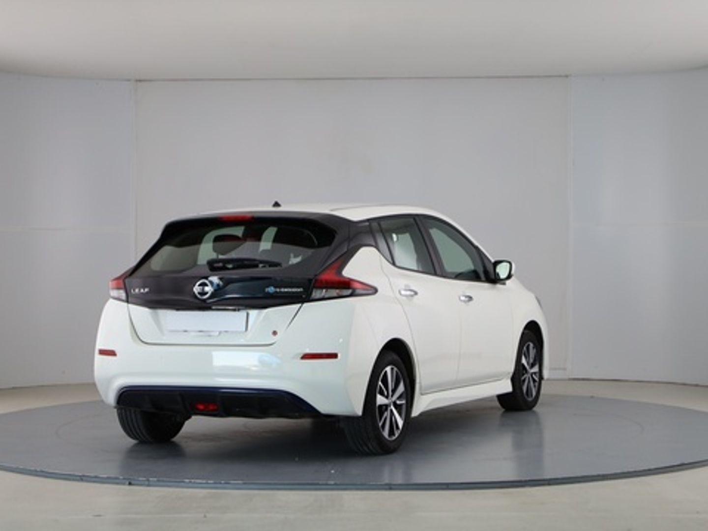 Nissan Leaf 40kWh Acenta 110 kW (150 CV)