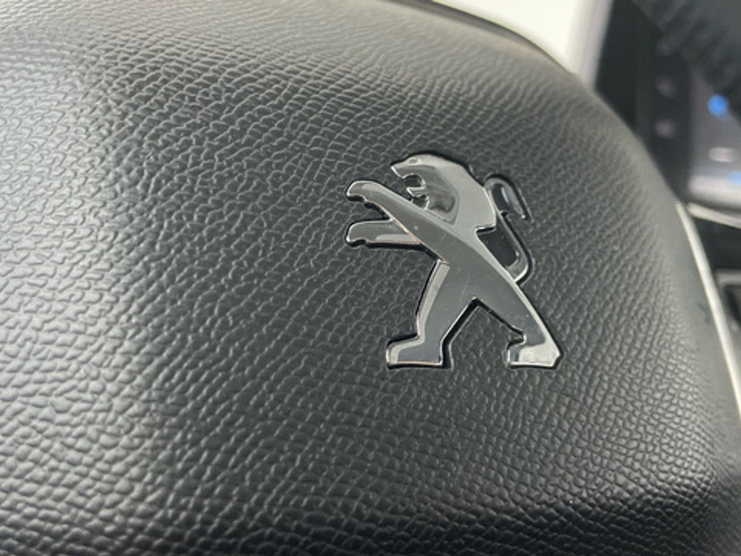Peugeot 2008 BlueHDi 110 S&S Active Pack 81 kW (110 CV)
