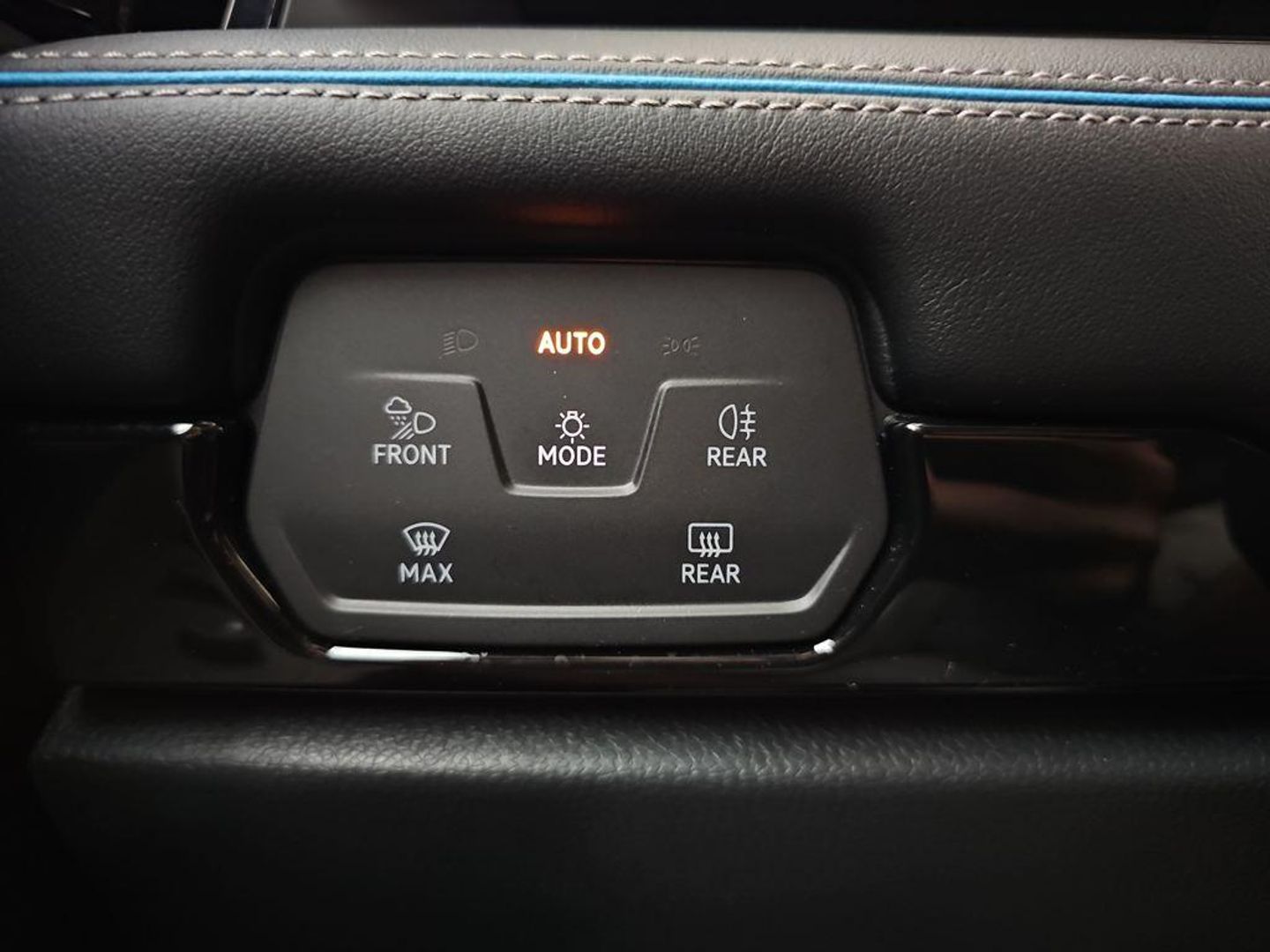 Volkswagen ID.7 Pro 77kWh Auto 210 kW (286 CV)