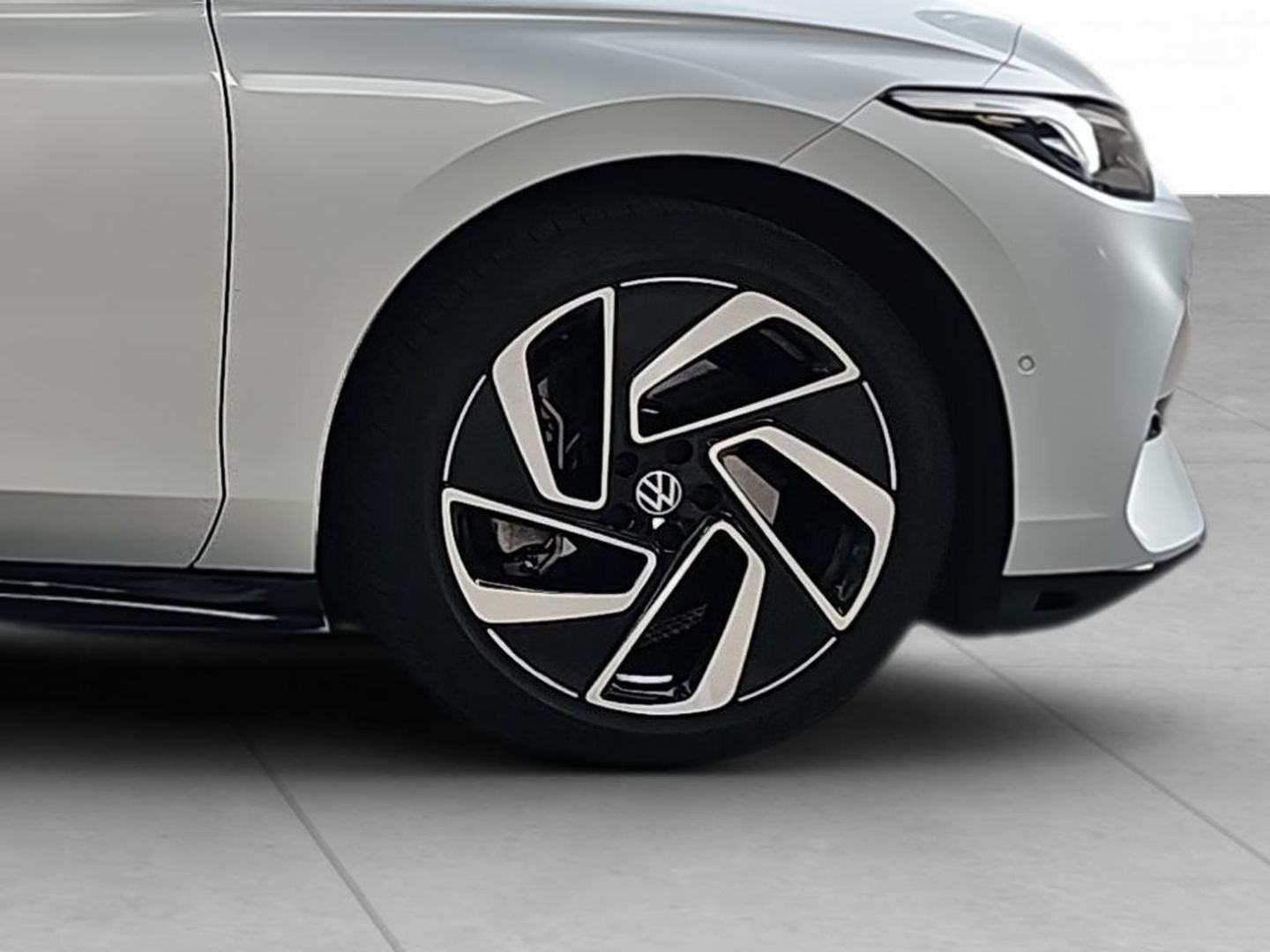 Volkswagen ID.7 Pro 77kWh Auto 210 kW (286 CV)