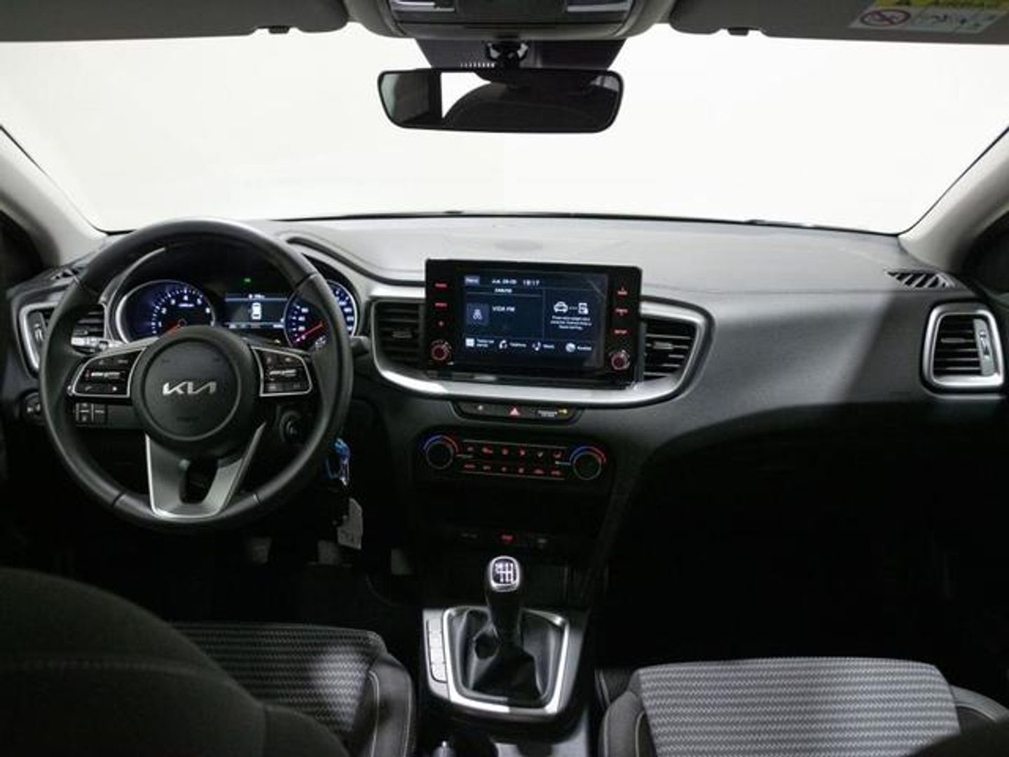 Kia Ceed Tourer 1.6 MHEV iMT Drive 100 kW (136 CV)