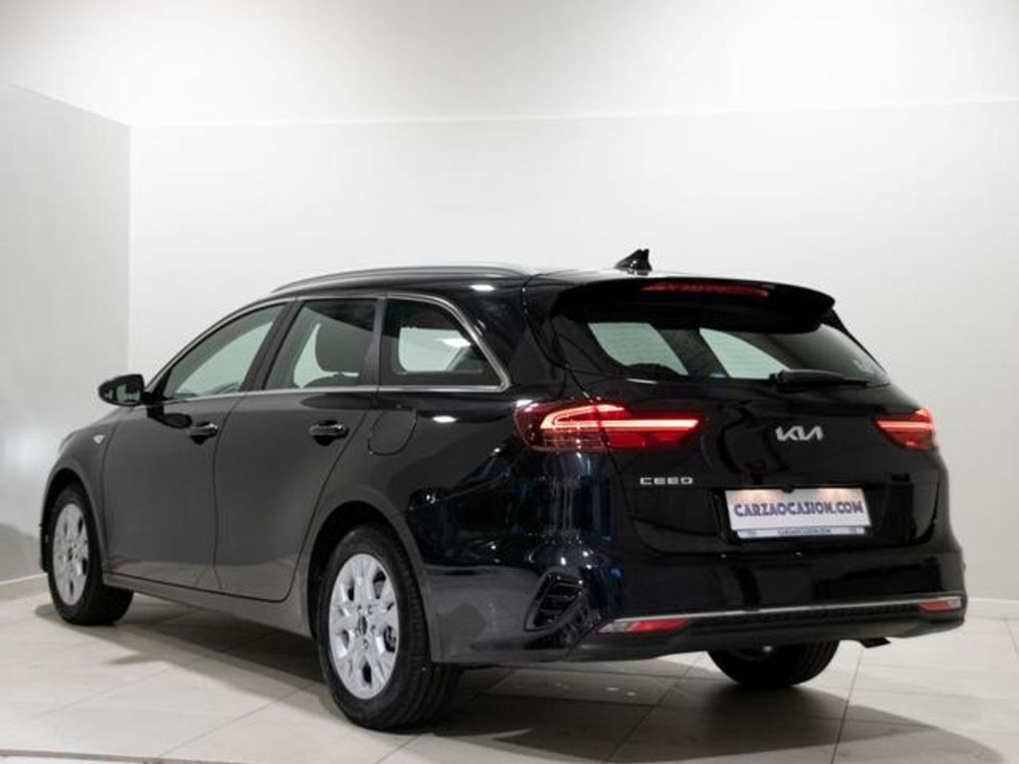 Kia Ceed Tourer 1.6 MHEV iMT Drive 100 kW (136 CV)