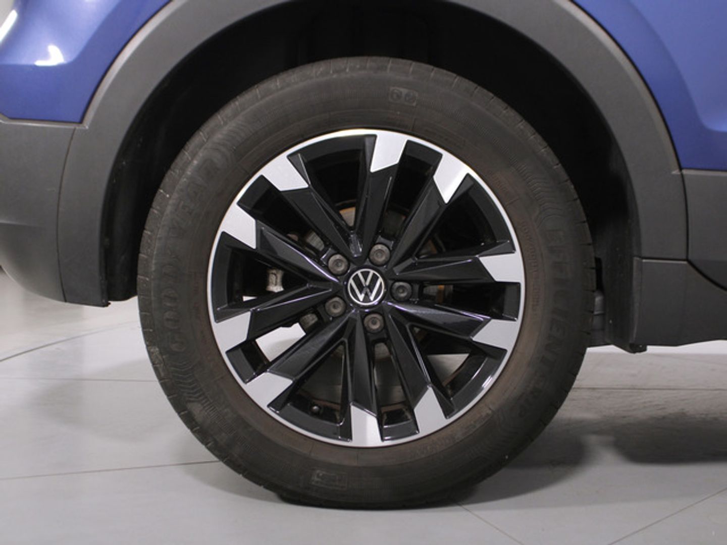 Volkswagen T-Cross Advance 1.0 TSI 81 kW (110 CV) DSG