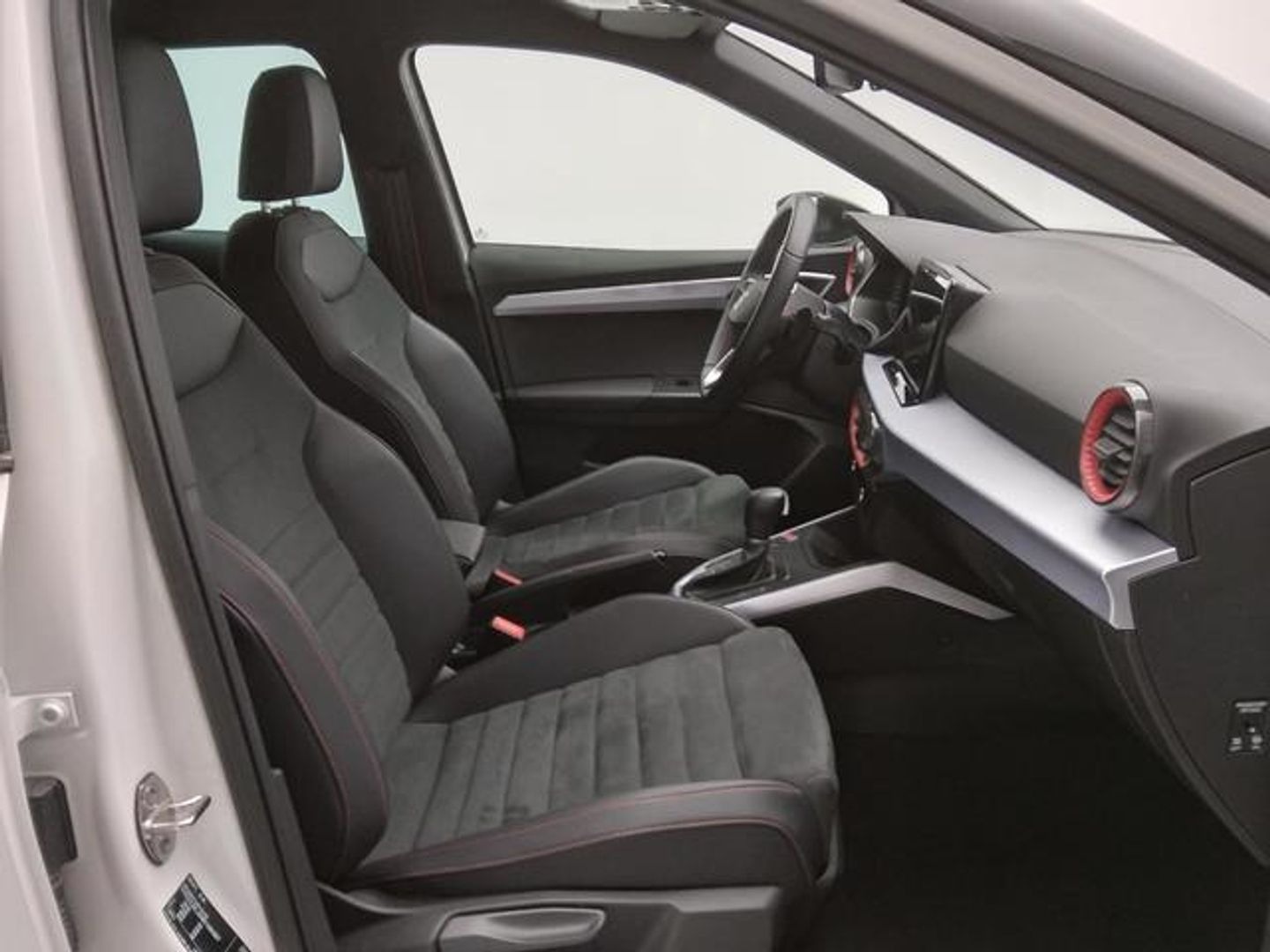 SEAT Arona 1.0 TSI S&S FR Plus DSG 81 kW (110 CV)