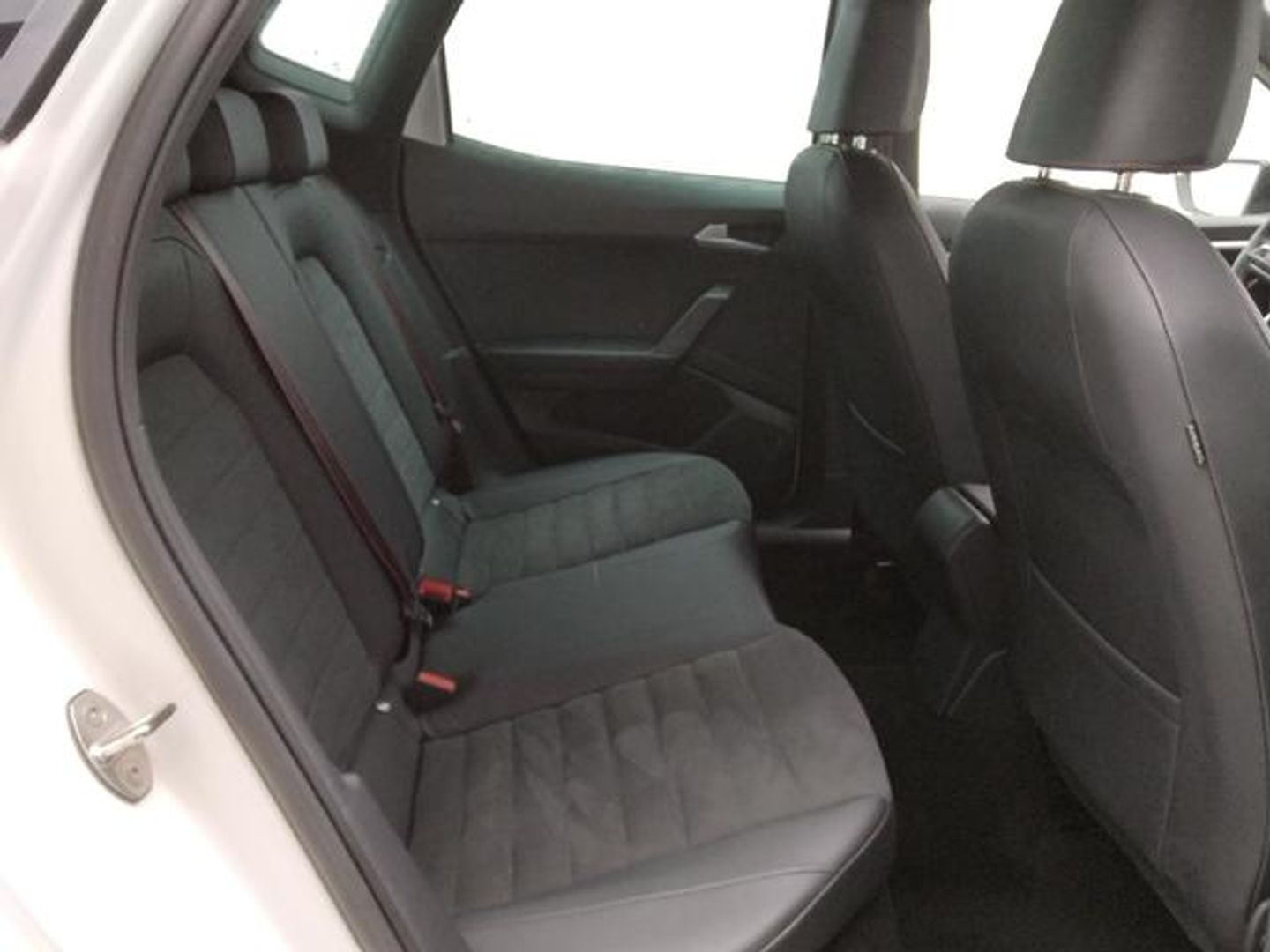 SEAT Arona 1.0 TSI S&S FR Plus DSG 81 kW (110 CV)